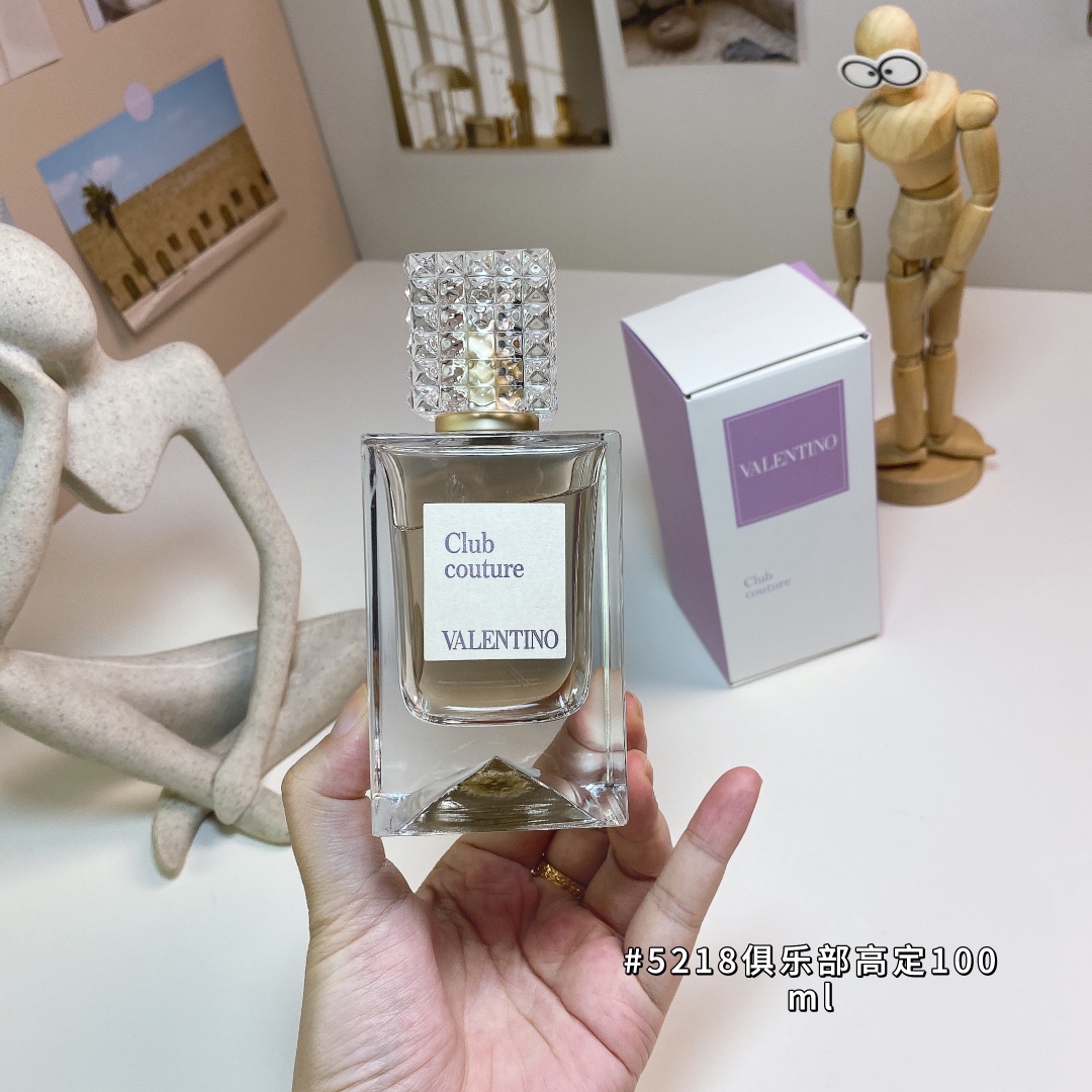 Valentino Club Couture Unisex Eau de Parfum - 100ml Dream Analysis Series 2 i1733497449 914 1