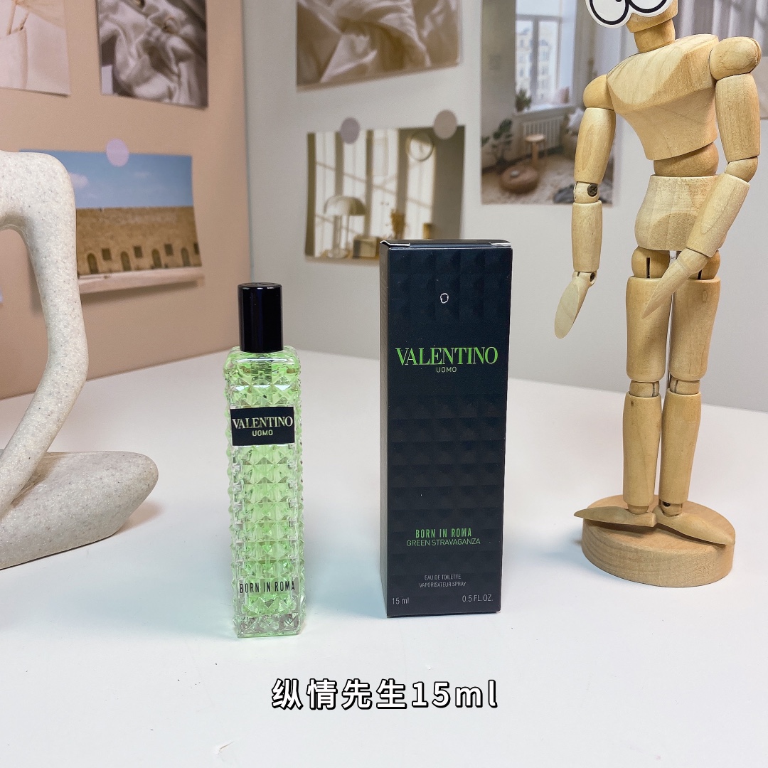华伦天奴随身喷试管香水15ml,带喷头 4