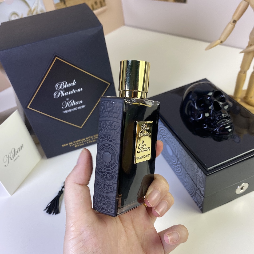 Kilian Black Phantom Memento Mori Eau de Parfum - 50ml Skull Bottle 10 i1734159669 8596 4
