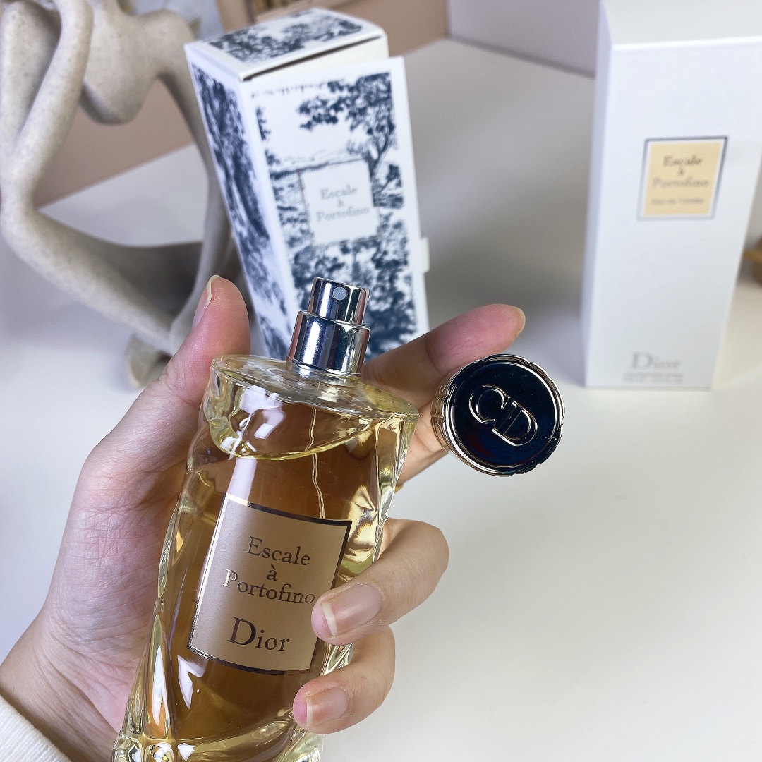 Dior Escale a Portofino Eau de Toilette - 125ml Citrus Aromatic Fragrance 9 i1734349583 7671 0