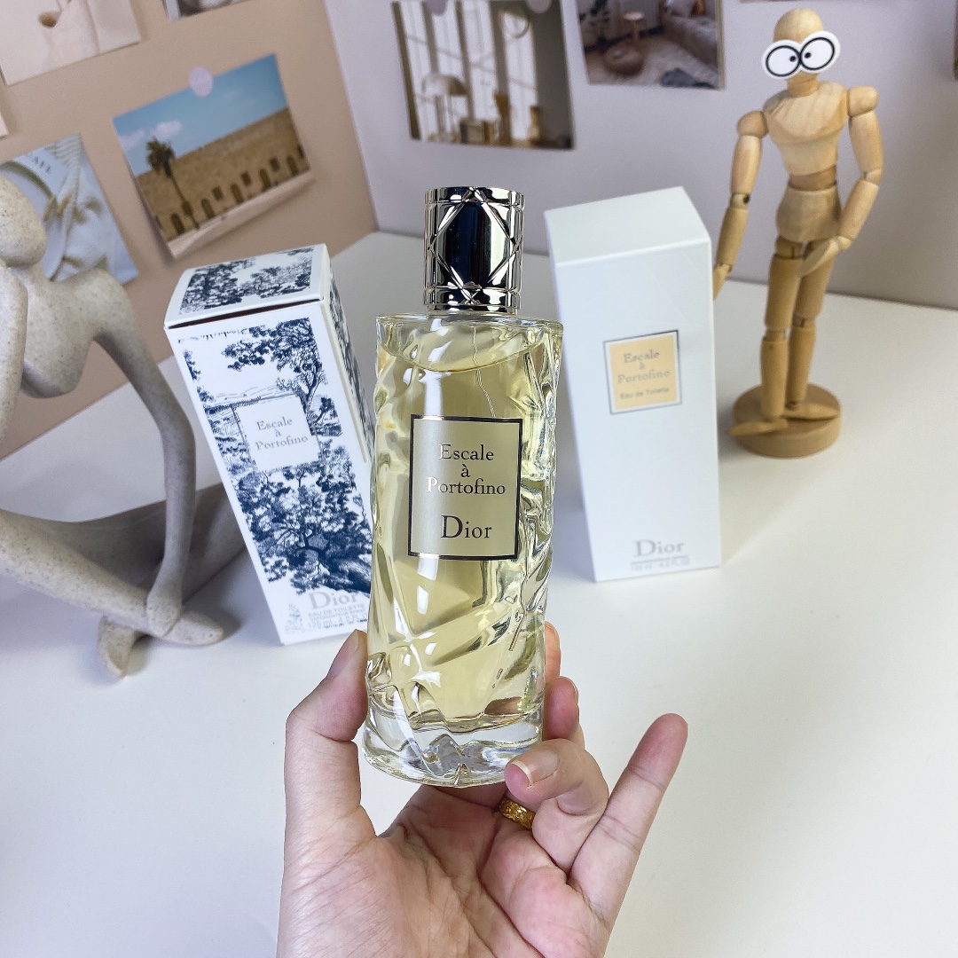 Dior Escale a Portofino Eau de Toilette - 125ml Citrus Aromatic Fragrance 2 i1734349583 9114 0