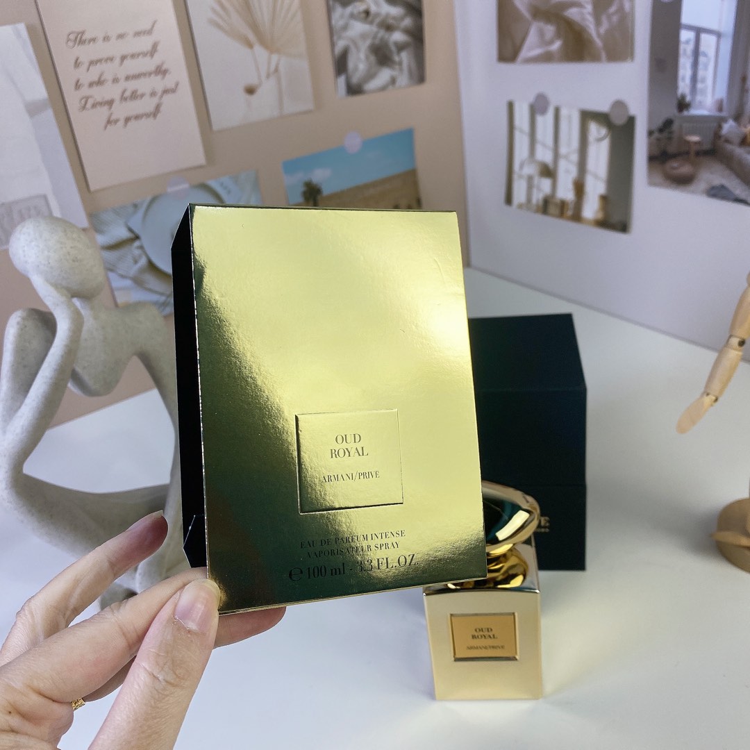 Armani Prive Oud Royal Eau de Parfum - Limited Edition Gold Bottle 100ml 7 i1736839466011 7894 0 5