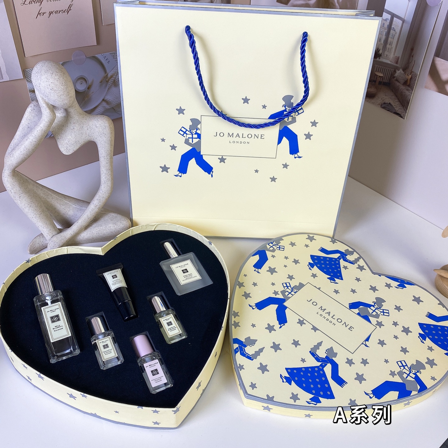 Jo Malone London Limited Edition Heart-Shaped Fragrance Gift Set - 6 Piece 2 i1740296047958 1811 0 0