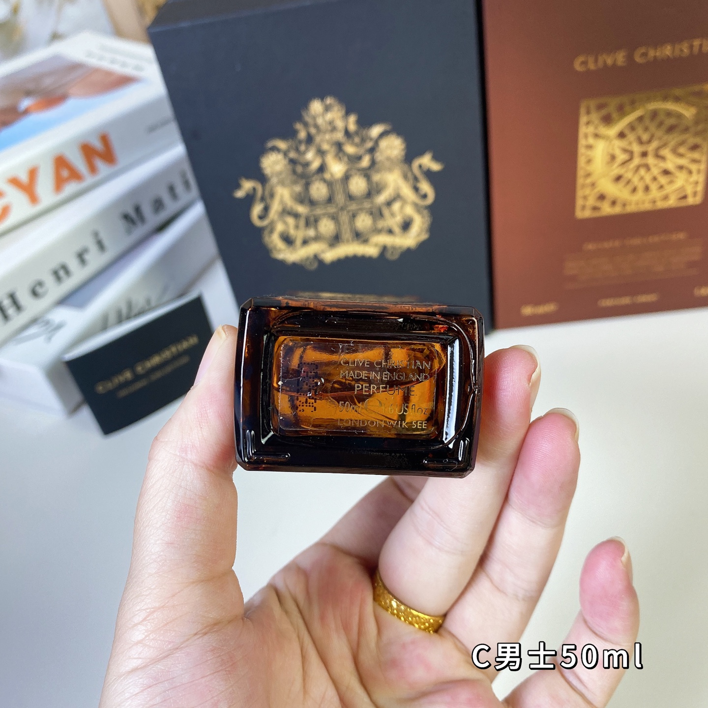 Clive Christian C for Men 50ml - Woody Oriental Fragrance, Private Collection 7 i1741675714825 2336 0 5