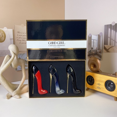 Carolina Herrera Good Girl 3-Piece Perfume Set - Eau de Parfum - 3 x 30ml 1 Carolina Herrera Good Girl 3-Piece Perfume Set - Eau de Parfum - 3 x 30ml