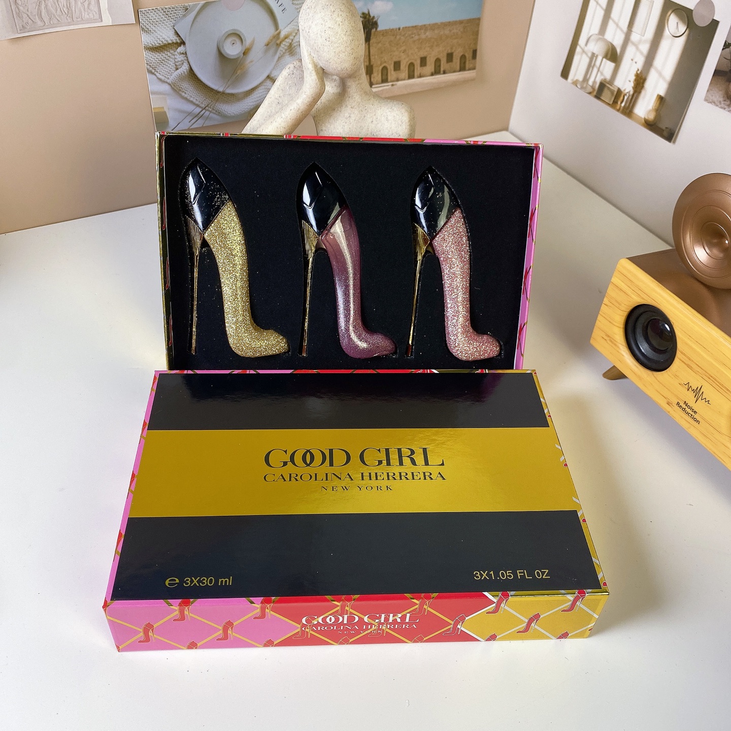 Carolina Herrera Good Girl Miniatures Collection 3-Piece Gift Set (3 x 30ml) 3 i1743838144902 4369 0 1
