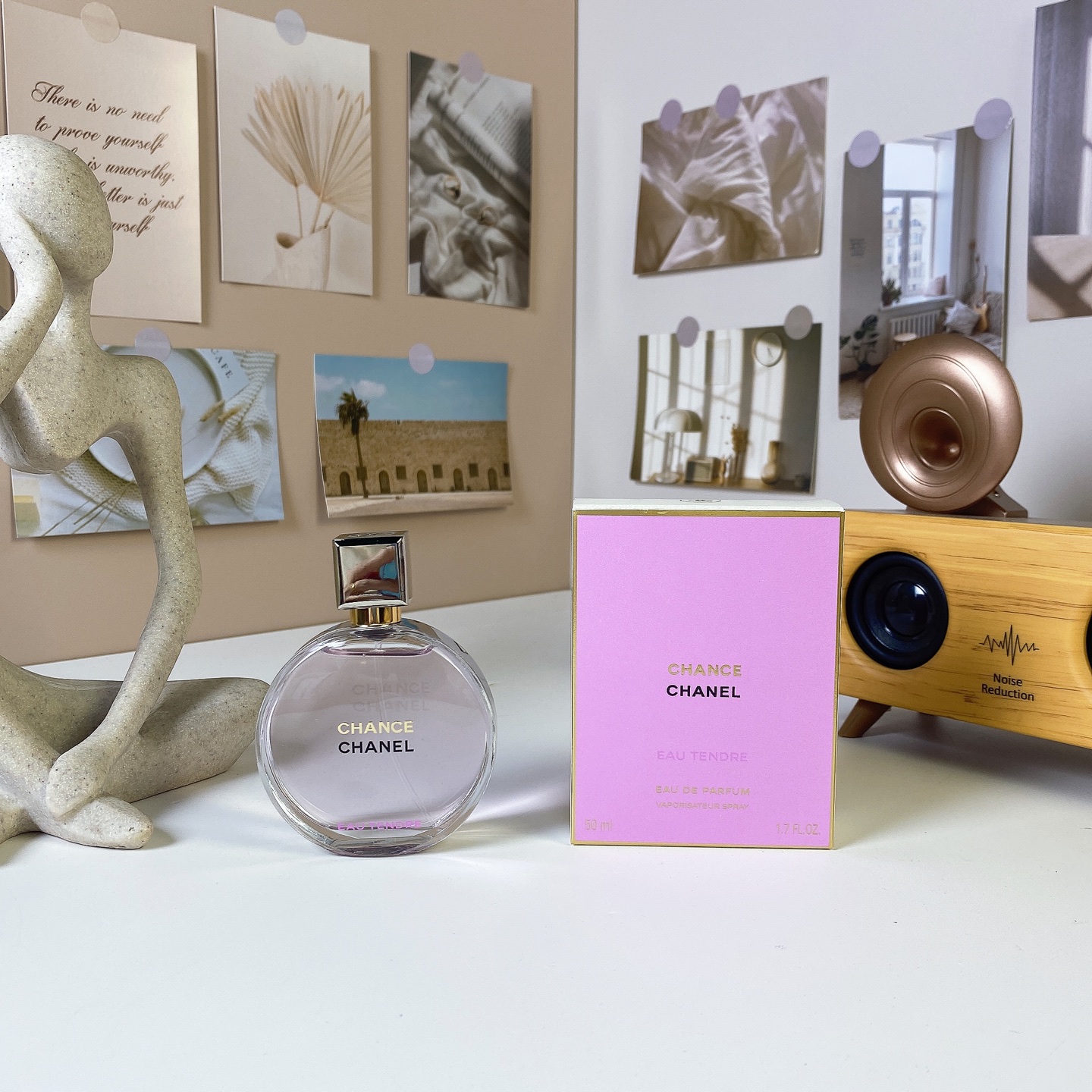85💰香奈儿铁盖粉邂逅女士浓香水50ml
Chanel Chance Eau Tendre Eau de Parfum,2019

属性：女香
香调：果香花香调
前调：木梨葡萄柚
中调：玫瑰茱莉
后调：麝香