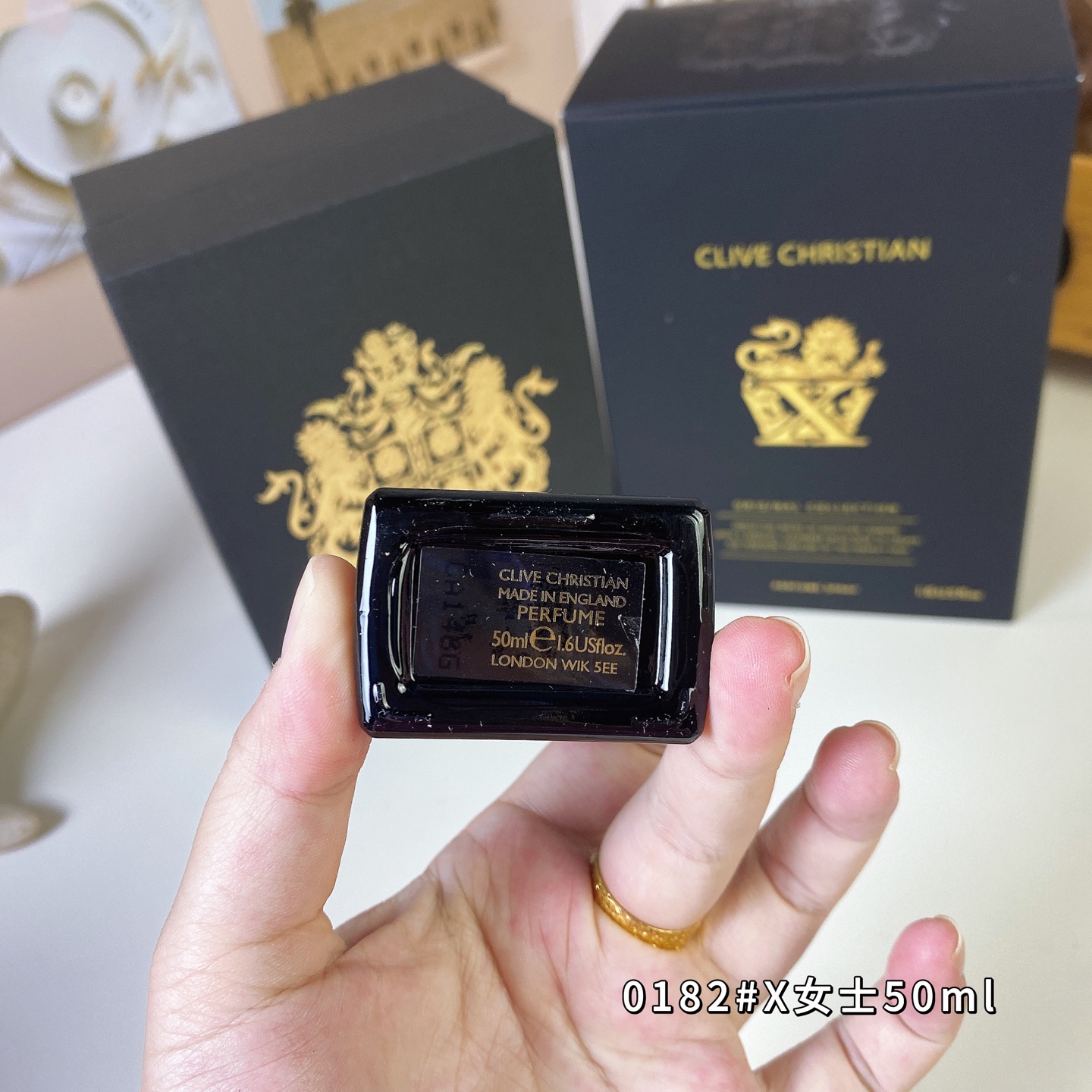 Clive Christian X for Women 50ml - Fruity Chypre Fragrance 5 i1744182056543 256 0 4
