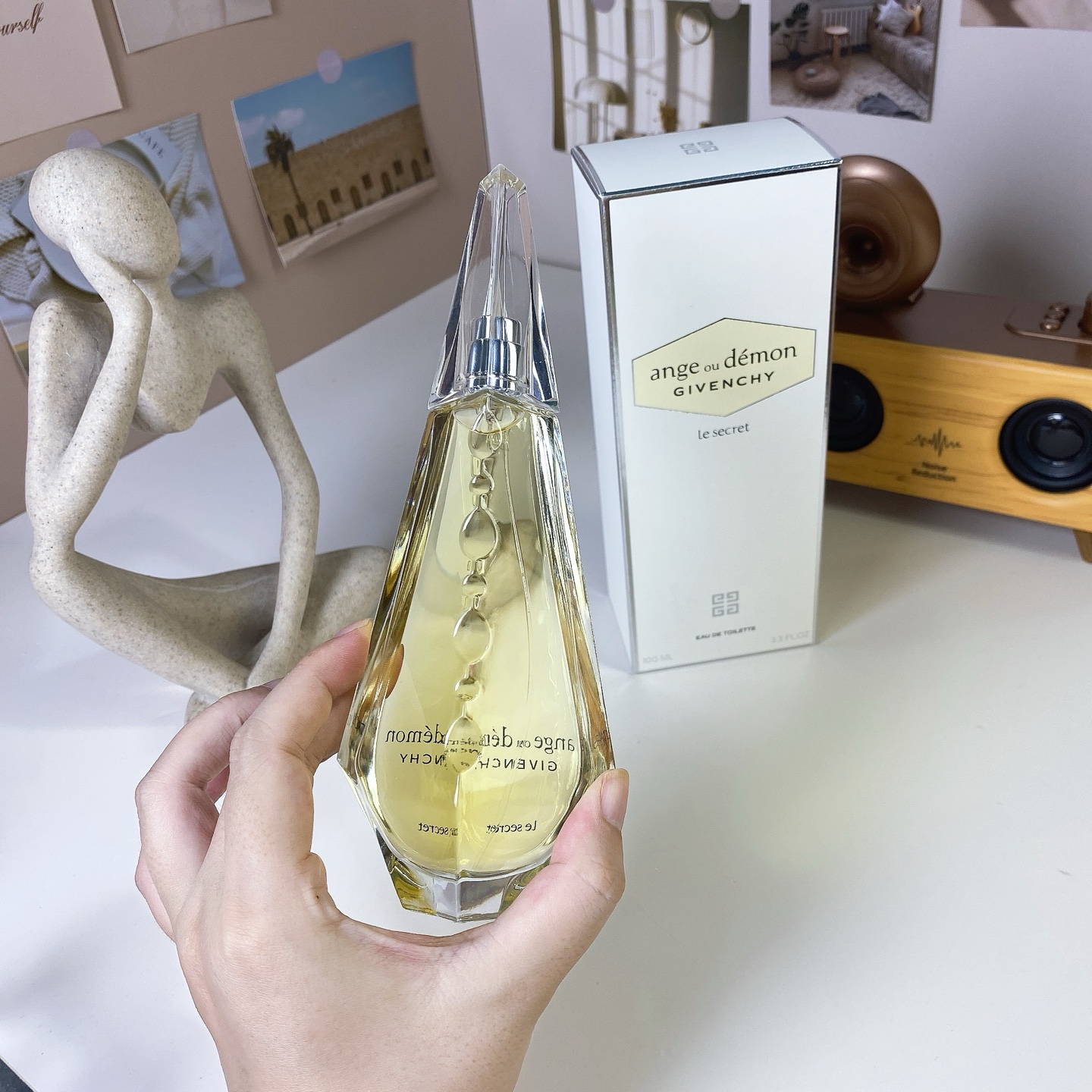 Givenchy Ange Ou Demon Le Secret Eau de Toilette - 100ml 4 i1747293976623 9404 0 3