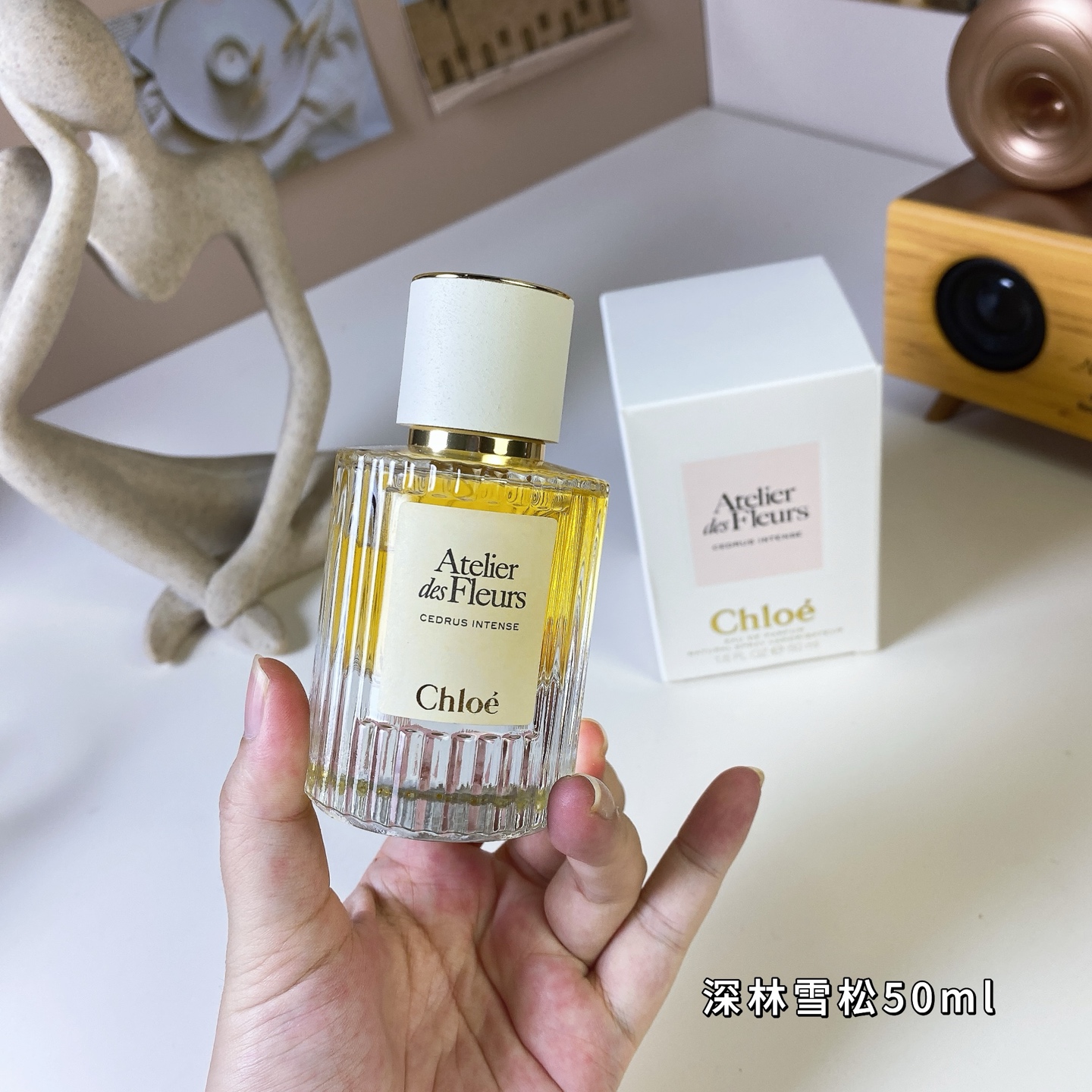 Chloé Atelier des Fleurs Cedrus Intense Eau de Parfum - 50ml 2 i1747902212753 9008 0 1