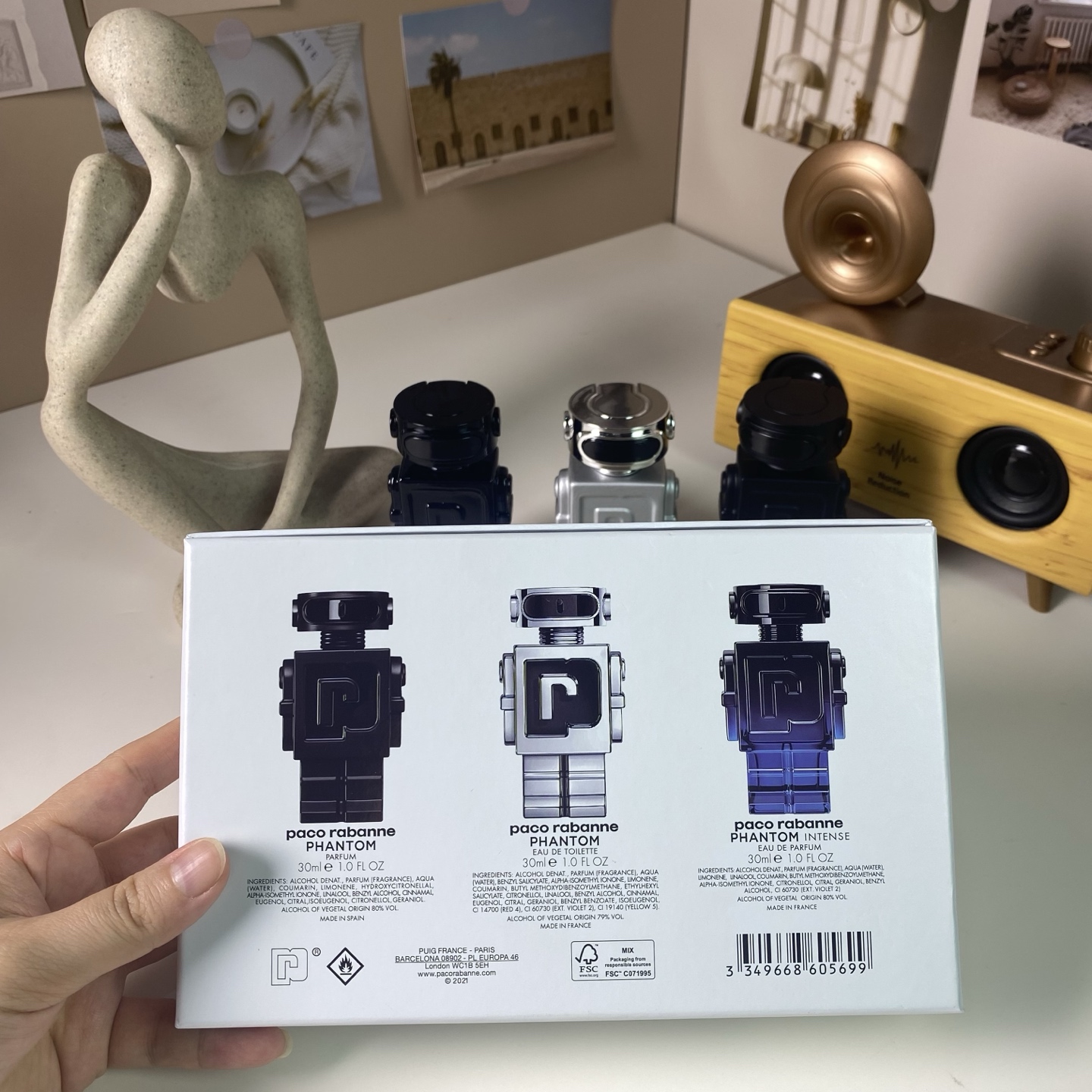 原单品质/75💰包邮
帕高机器人系列香水中样三件套！内含：30ml*3带喷头。味道：经典机器人，幻影机器人，黑色机器人。