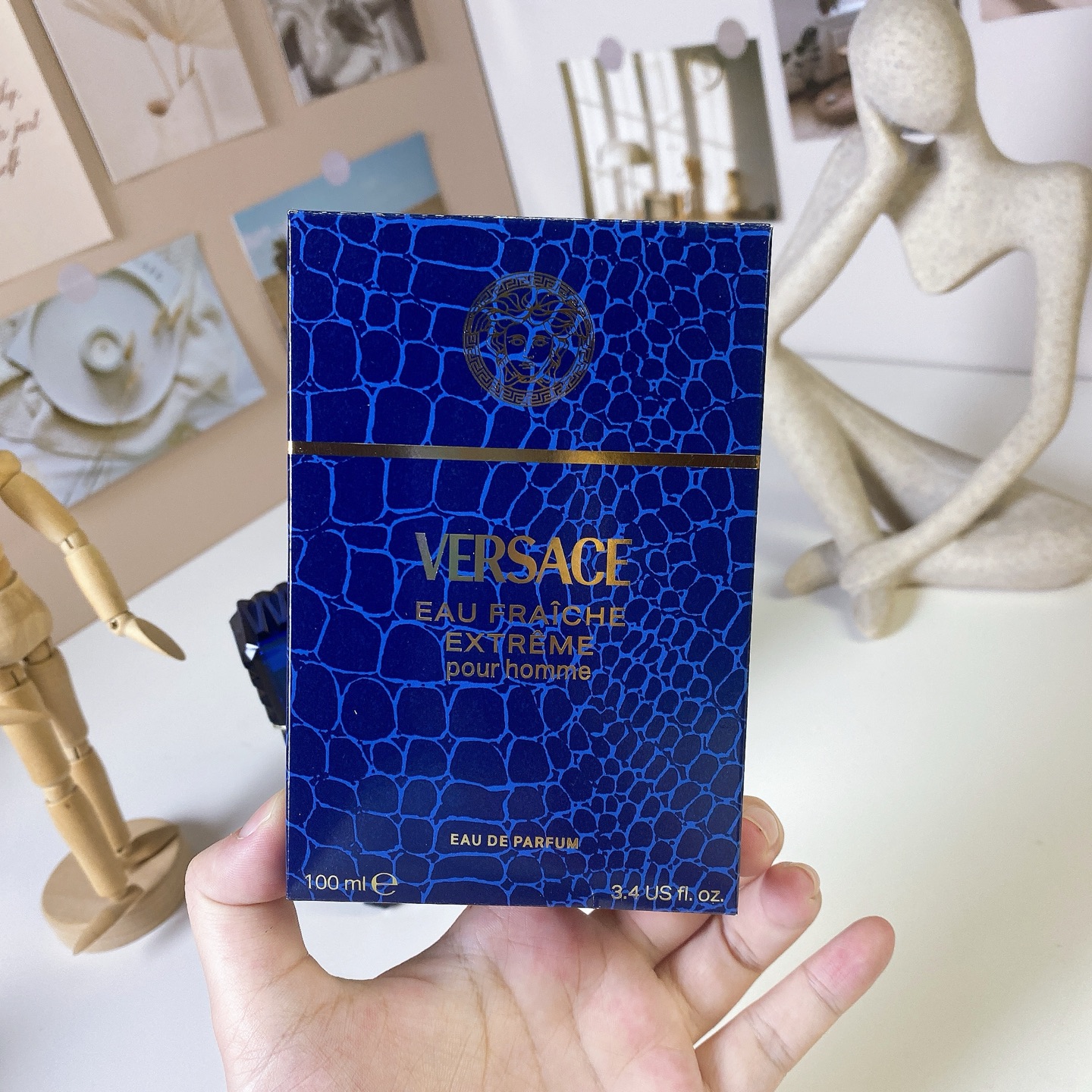 Versace Eau Fraiche Extreme 100ml Eau de Parfum for Men 4 i1751733961184 9087 0 3