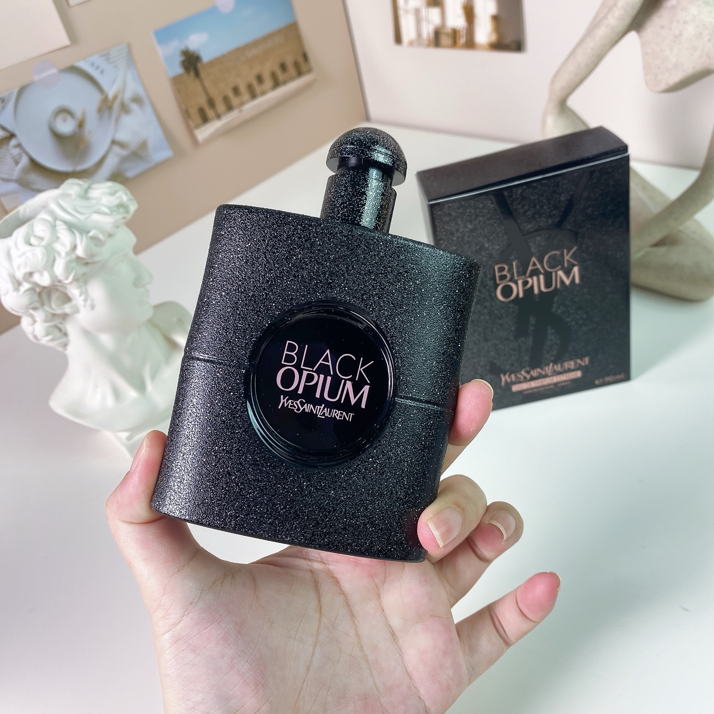 Yves Saint Laurent Black Opium Extreme Eau de Parfum, 90ml 3 i1752825599080 9788 0 1