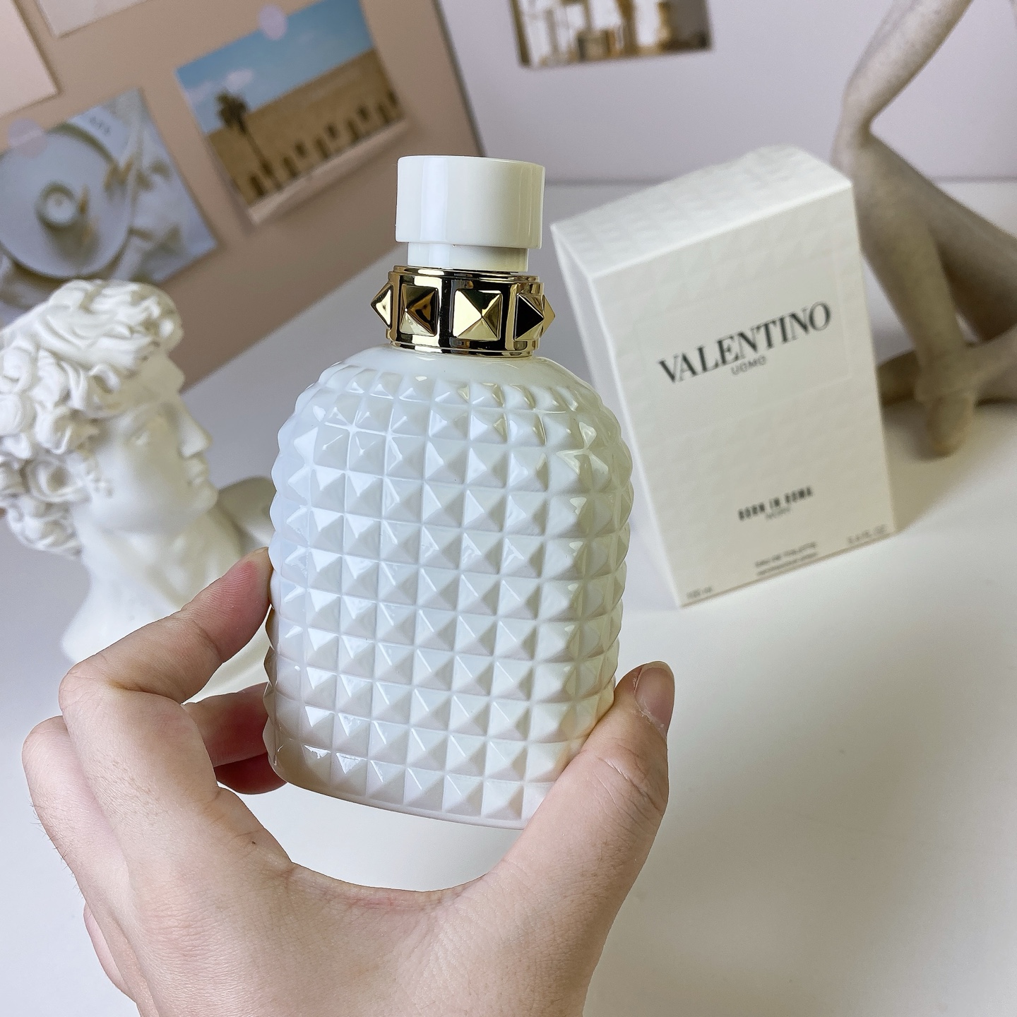 Valentino Uomo Born In Roma Ivory Eau de Toilette - 100ml 4 i1757077390390 7969 0 3