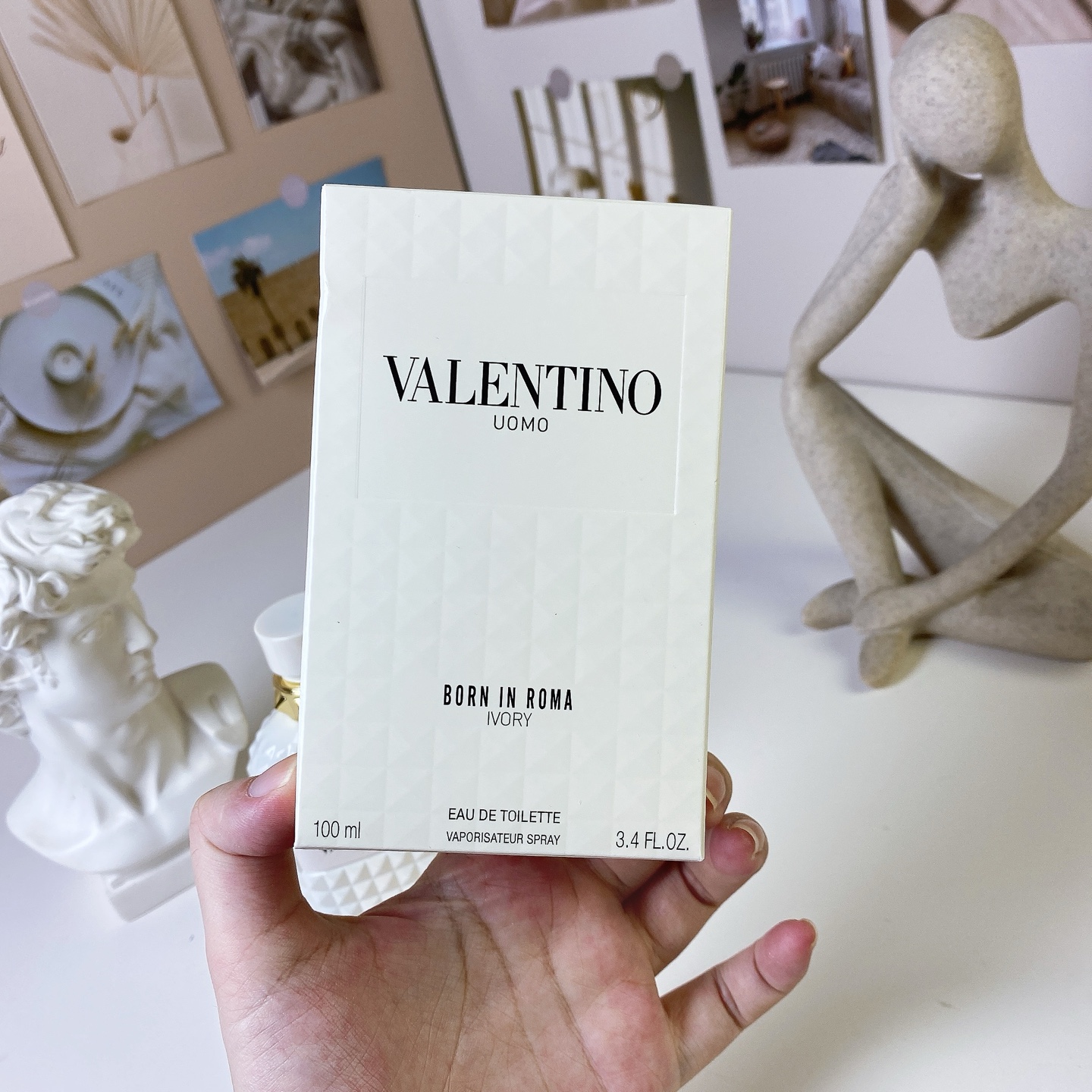 Valentino Uomo Born In Roma Ivory Eau de Toilette - 100ml 5 i1757077391881 4543 0 4