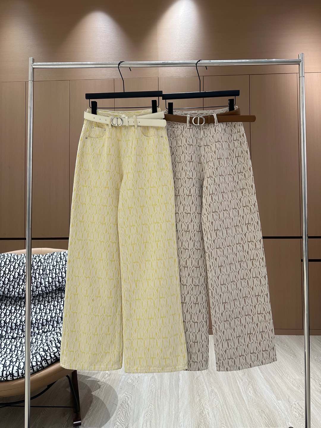 NO:311170,Dio*25 early spring new original custom design full-print letters high waist wide-leg jeans with belt/yellow brown SML, dior, jeans, alexander wang19860909Dio*25早春新款原创定制设计满印字母高腰阔腿牛仔裤配腰带/黄色 棕色SML,,dior,jeans,alexander wang,Women's clothing