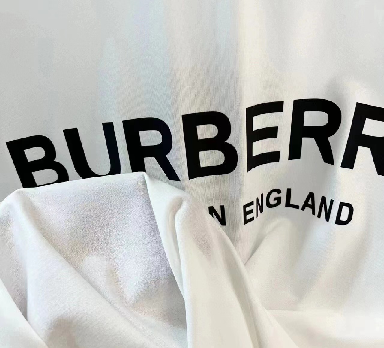 Burberry T-Shirt 07225