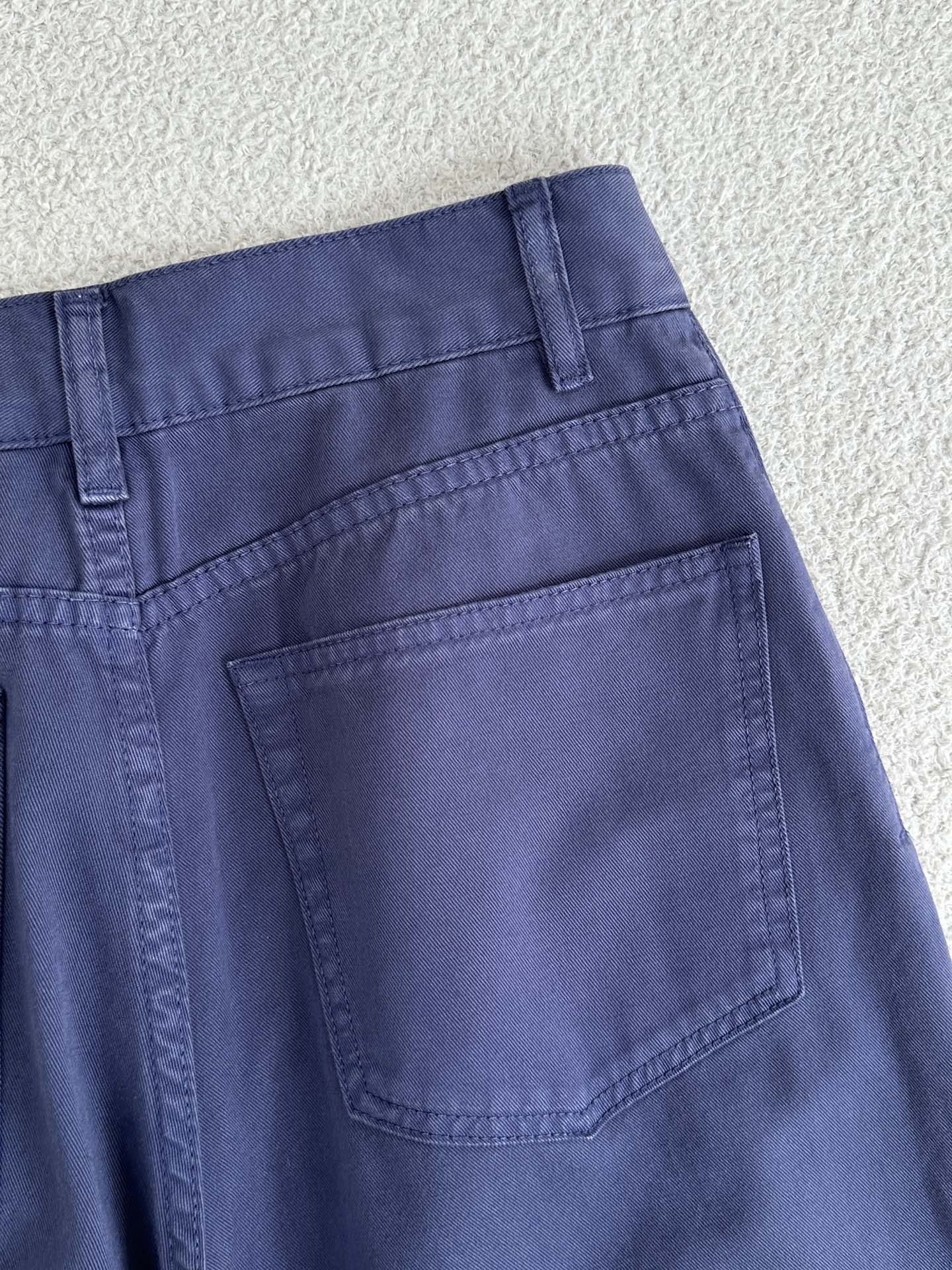 “Row 25 Blue Purple Broad-Legged Jeans for Single Women – Advanced Design” - 图片 5