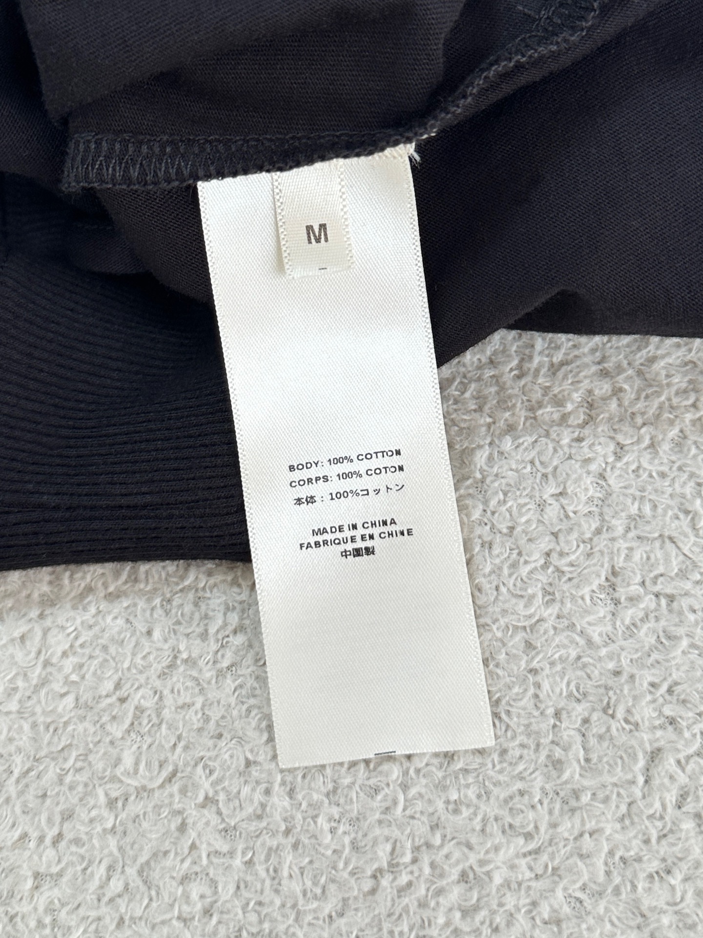 p744 Single-rate, hard-core women’s suit, packed. NEW . Therow zipper. Colour: Size: SM L XL - 图片 5