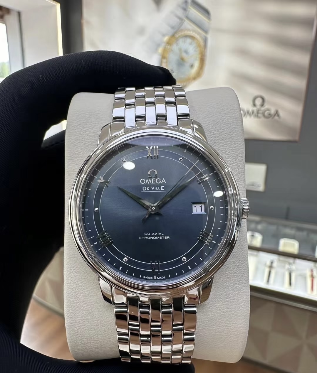Omega Swiss Master Horology Mechanical Watch Timepiece Ref.73A1869A