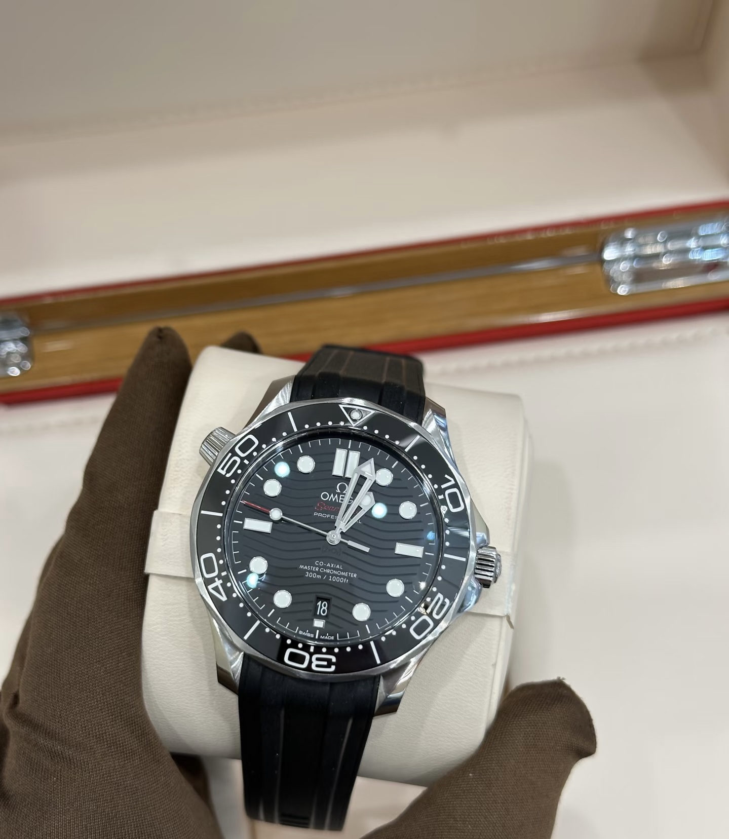 欧米茄 Omega 瑞士精工高定机械腕表手表 #4D7548C1 3