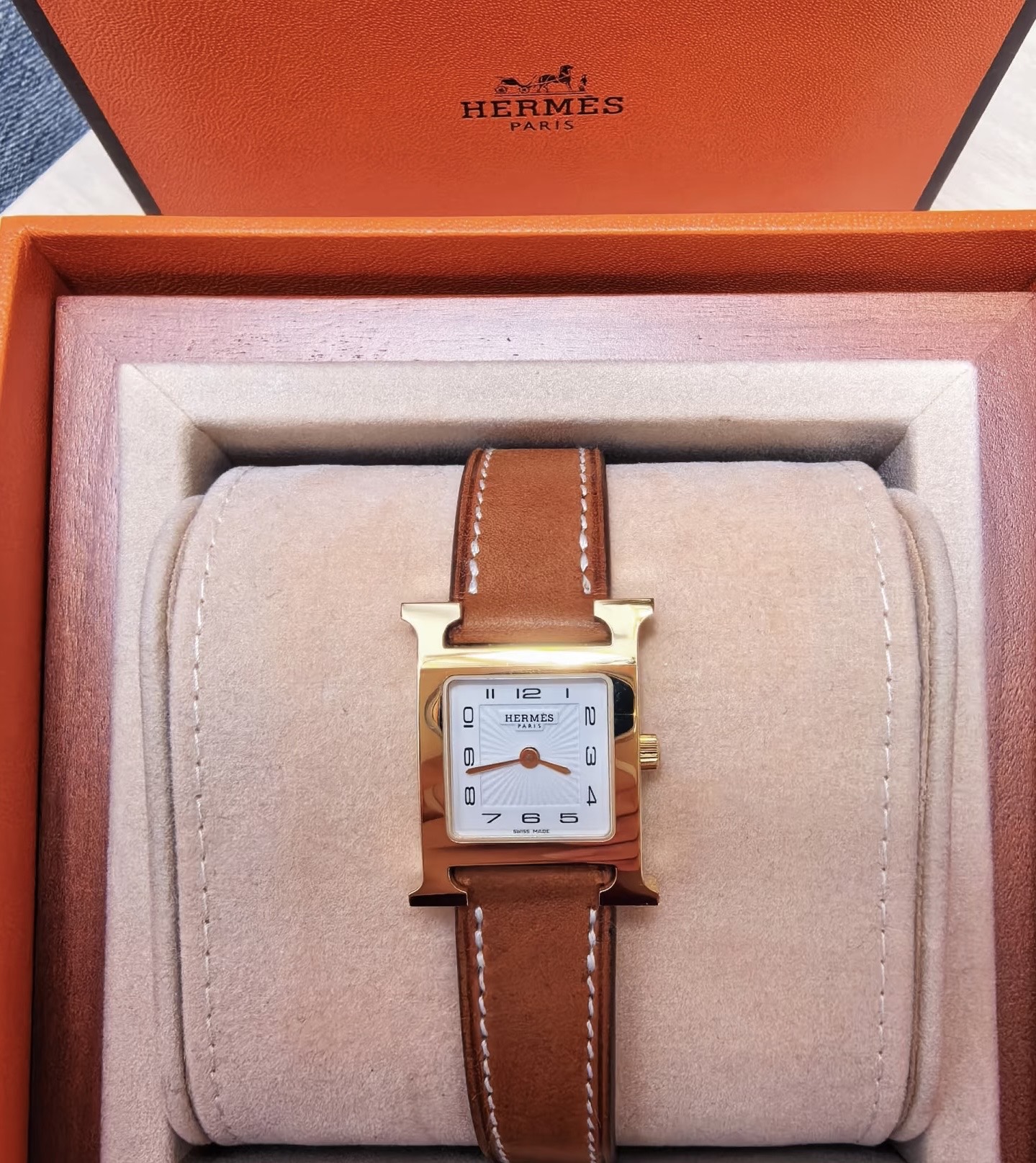 爱马仕 Hermès 高定典藏名品高定成衣时装外套连衣裙衬衫T恤 #711E32E6 7