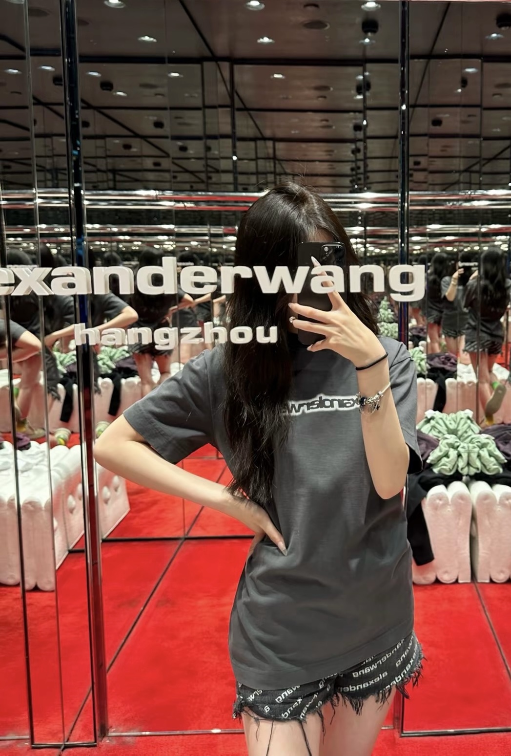 图片[8]-# 夏季短袖福利 亚历山大王系列 1.采用优质新疆长绒棉织造 2,进口染料浸染，色彩艳丽 3.二本针加固领口，不变形 4.环保染色，不易掉色 5.不易变形，不易缩水 6.通便压条 7A物理抗菌 7纯正240g支持检测区分市面以次充好面料抗菌-防螨-抗病毒-除臭-防霉-选品中心