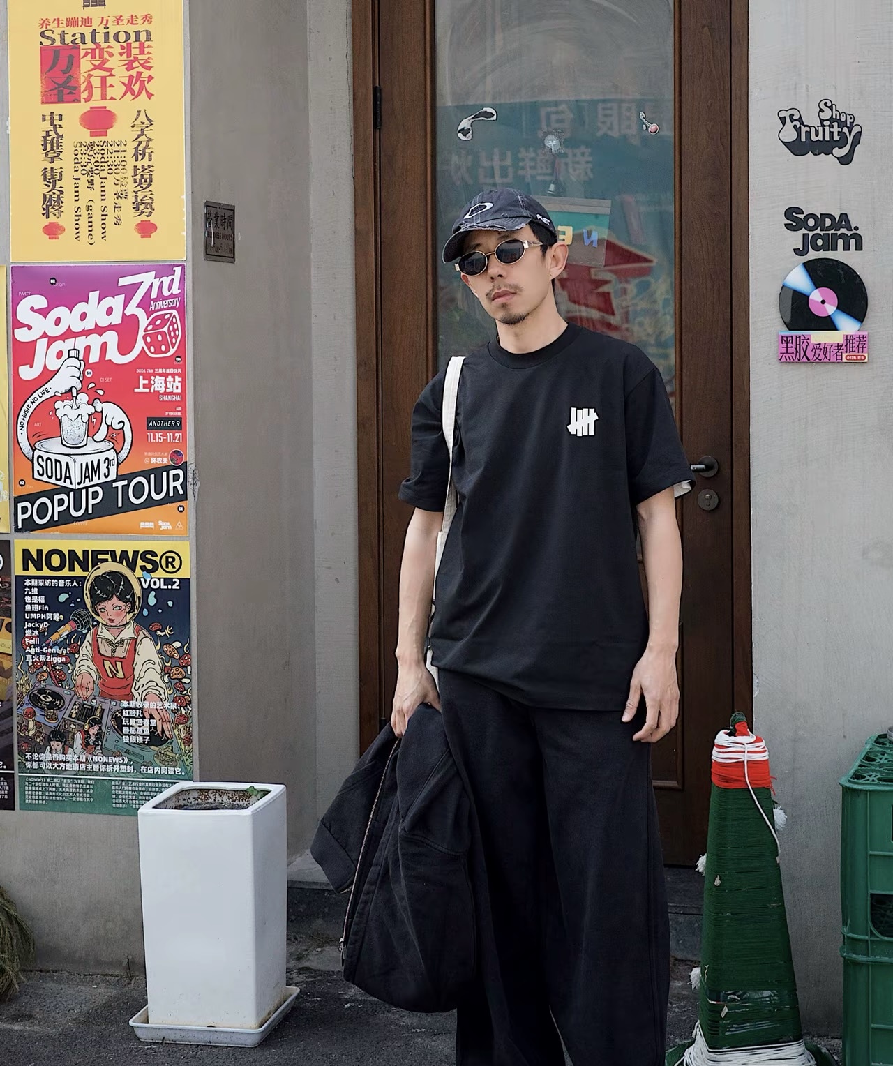 图片[9]-# 夏季短袖福利 Unefeated 五条杠系列 1.采用优质新疆长绒棉织造 2,进口染料浸染，色彩艳丽 3.二本针加固领口，不变形 4.环保染色，不易掉色 5.不易变形，不易缩水 6.通便压条 7A物理抗菌 7纯正240g支持检测区分市面以次充好面料抗菌-防螨-抗病毒-除臭-防霉-选品中心