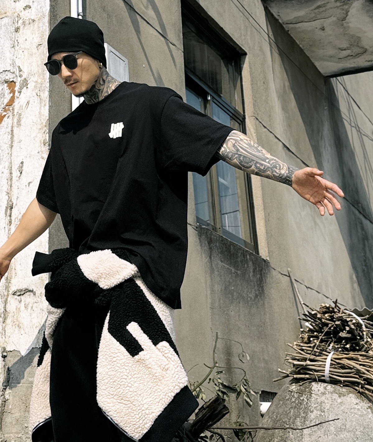 图片[4]-# 夏季短袖福利 Unefeated 五条杠系列 1.采用优质新疆长绒棉织造 2,进口染料浸染，色彩艳丽 3.二本针加固领口，不变形 4.环保染色，不易掉色 5.不易变形，不易缩水 6.通便压条 7A物理抗菌 7纯正240g支持检测区分市面以次充好面料抗菌-防螨-抗病毒-除臭-防霉-选品中心