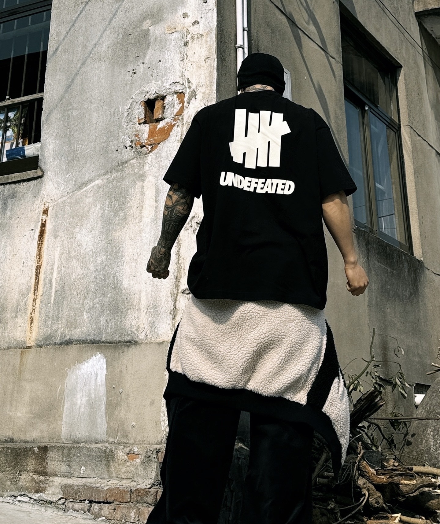 图片[5]-# 夏季短袖福利 Unefeated 五条杠系列 1.采用优质新疆长绒棉织造 2,进口染料浸染，色彩艳丽 3.二本针加固领口，不变形 4.环保染色，不易掉色 5.不易变形，不易缩水 6.通便压条 7A物理抗菌 7纯正240g支持检测区分市面以次充好面料抗菌-防螨-抗病毒-除臭-防霉-选品中心