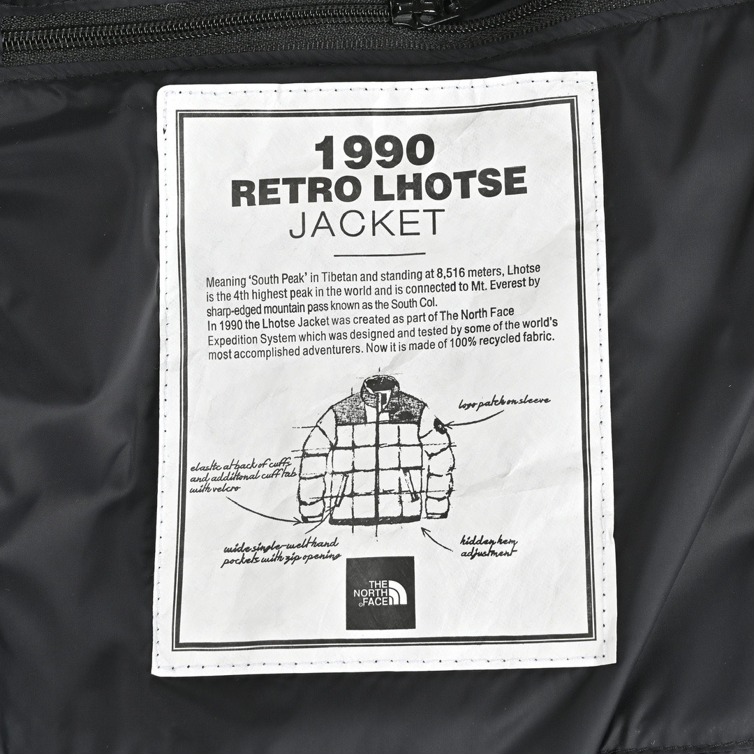 图片[9]-＃暖冬福利 𝐓𝐡𝐞 𝐍𝐨𝐫𝐭𝐡 𝐅𝐚𝐜𝐞 𝐌‘𝐒 𝐋𝐇𝐎𝐓𝐒𝐄 𝐞𝐜𝐨面料版 北面雪山3.0水墨黑白 尺码：XS-2XL 🔝产品介绍： 1️⃣内线距 门筒 用料 里料 织带 扣子等细节处处到位,柔软舒服,定织定染。 2️⃣印花裁片定位，户外梭织运动型纳米科技面料 质感细腻。 3️⃣刺绣采用进口田岛绣花万针刺绣，采用进口7号针，日本女皇绣线，保证每字饱满工、立体感清晰。 4️⃣填充80%白鸭绒，不做任何虚假宣传。保证保暖性的同时，更加轻便。轻松低于零下30多度严寒低温。 4️⃣正品YKK吉田ISO9000拉链，拉动更丝滑流畅，区别市面假YKK。独家定制五金辅料，100%还原ZP。辅料及扣子均采用原版一致铜芯弹簧，非市面铁芯弹簧。 5️⃣高密度户外防水涂层格子面料,高端防跑绒涂鸦里布+380T三防胆布.绝不钻绒（如有钻绒随意换新） 6️⃣经DWR防泼水处理，轻质耐磨防撕裂，更具出色的防风防泼水性能，为户外活动提供属实防护。-选品中心