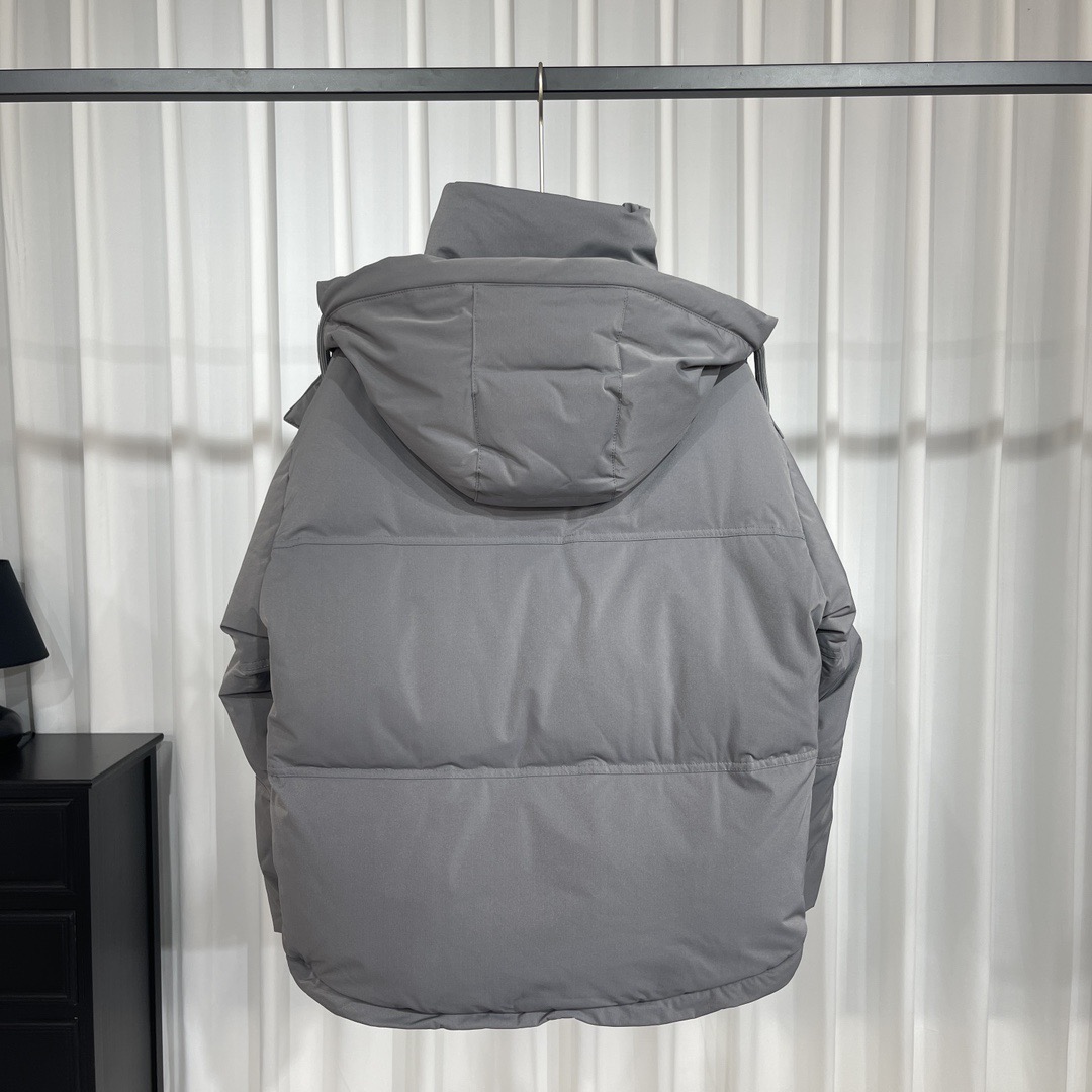 图片[3]-＃暖冬福利 AMI Paris｜FW22 AMI爱心轮廓形肩部标志/短款羽绒服 黑色 市面天花板2色 独家天花板 独家全套开模 遥遥领先 比价格的朋友仔细对比 面料辅料细节不再一一科普 差包烟的价格品质天壤之别 尺码 XXS XS-S(同码) M-L(同码)-选品中心