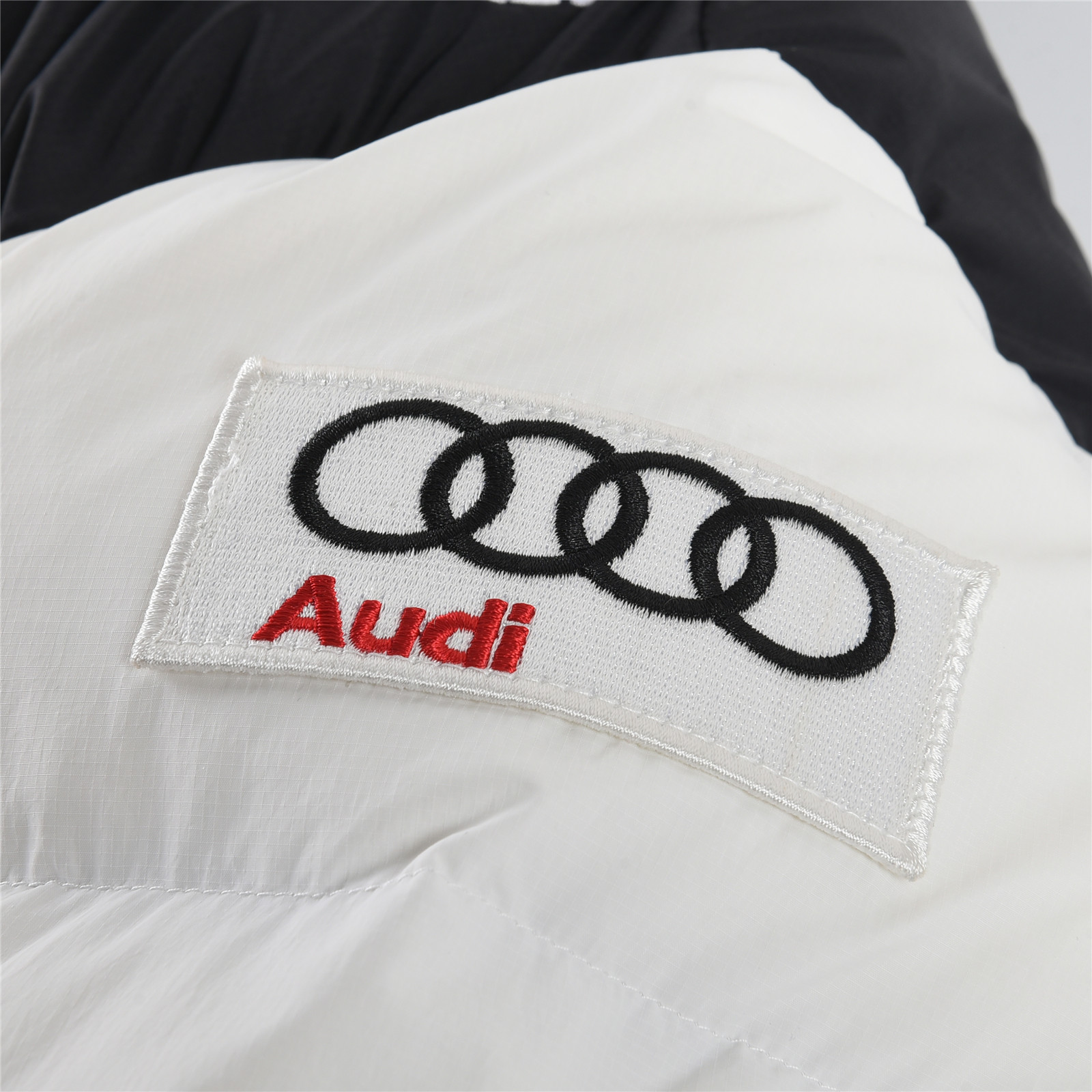 Descente Ski Style Audi Padded Down Jacket - Black/White Colors, XS-XXL Sizes 8 o 1j40f2jq1svn1ilvvp7nd55ki5