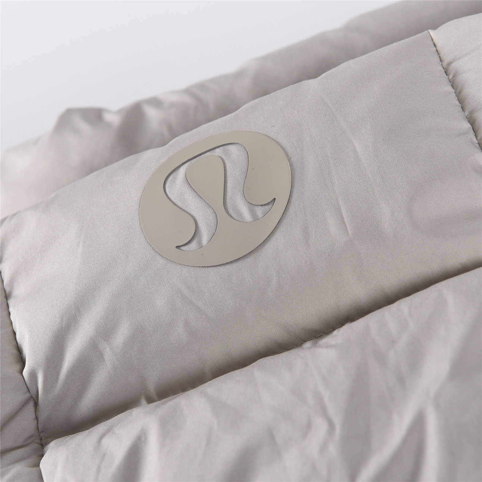 Lululemon Wunder Puff Padded Down Jacket Kids - Bone White & Linen Grey 6 o 1j4la7hlmtl81s4t9hplf1glg4