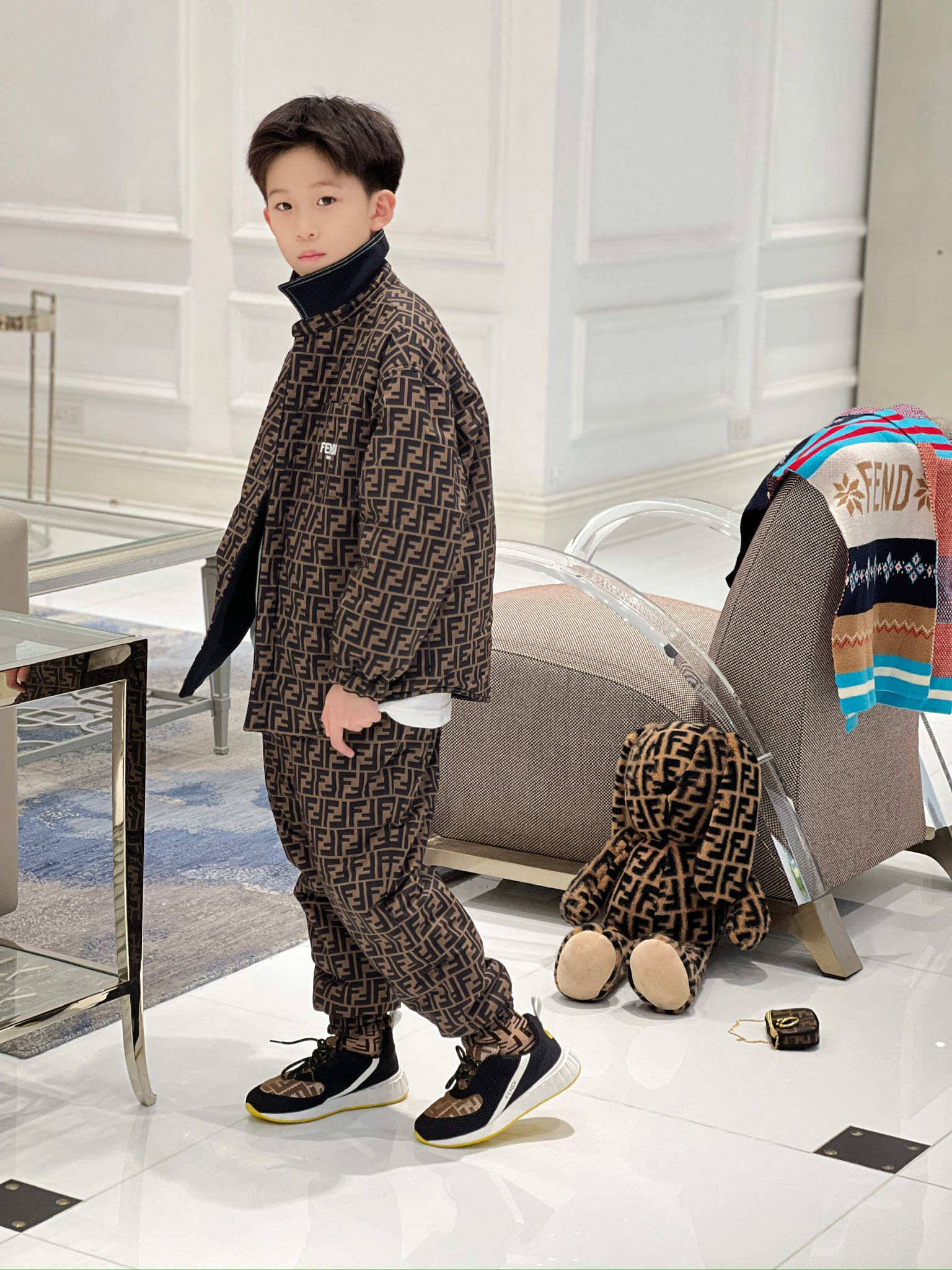 路易威登 Louis Vuitton 高定典藏名品高定成衣时装外套连衣裙衬衫T恤 #2DDA4AE6 3