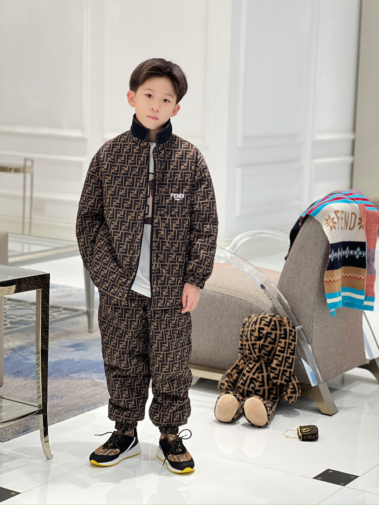 路易威登 Louis Vuitton 高定典藏名品高定成衣时装外套连衣裙衬衫T恤 #2DDA4AE6 2