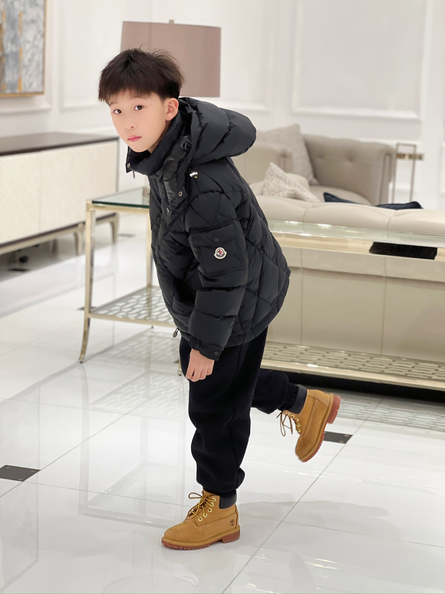路易威登 Louis Vuitton 高定典藏名品高定成衣时装外套连衣裙衬衫T恤 #872A85DD 4