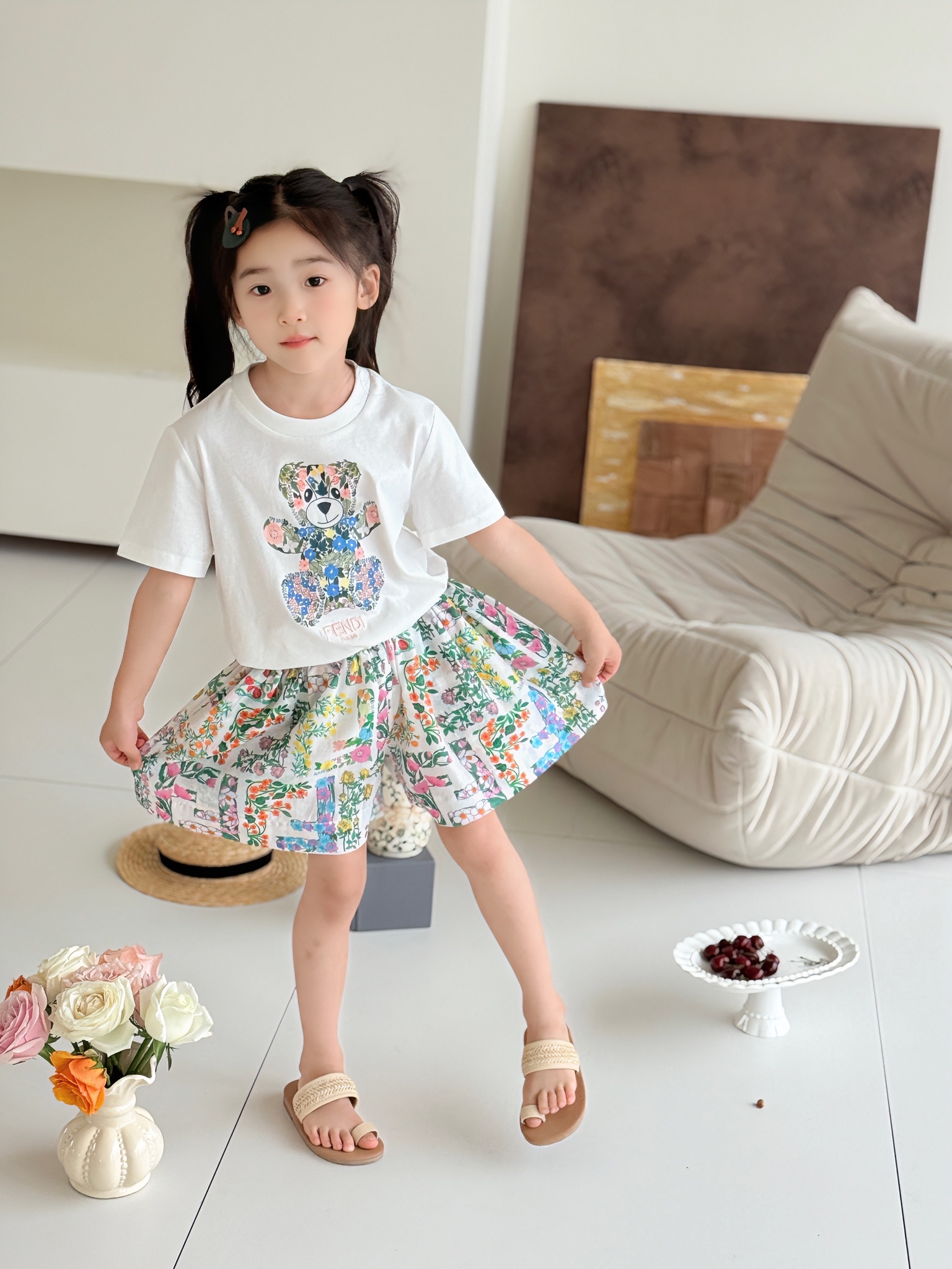 Fendi Kids' White Bear Print T-Shirt & Floral Shorts Set, Sizes 100-150 3 i1749117847638 9842 0 1