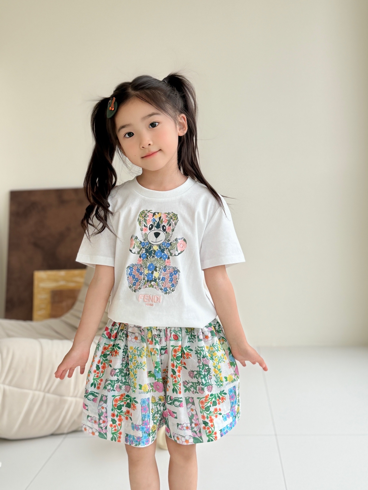 Fendi Kids' White Bear Print T-Shirt & Floral Shorts Set, Sizes 100-150 8 i1749117847640 1636 0 6