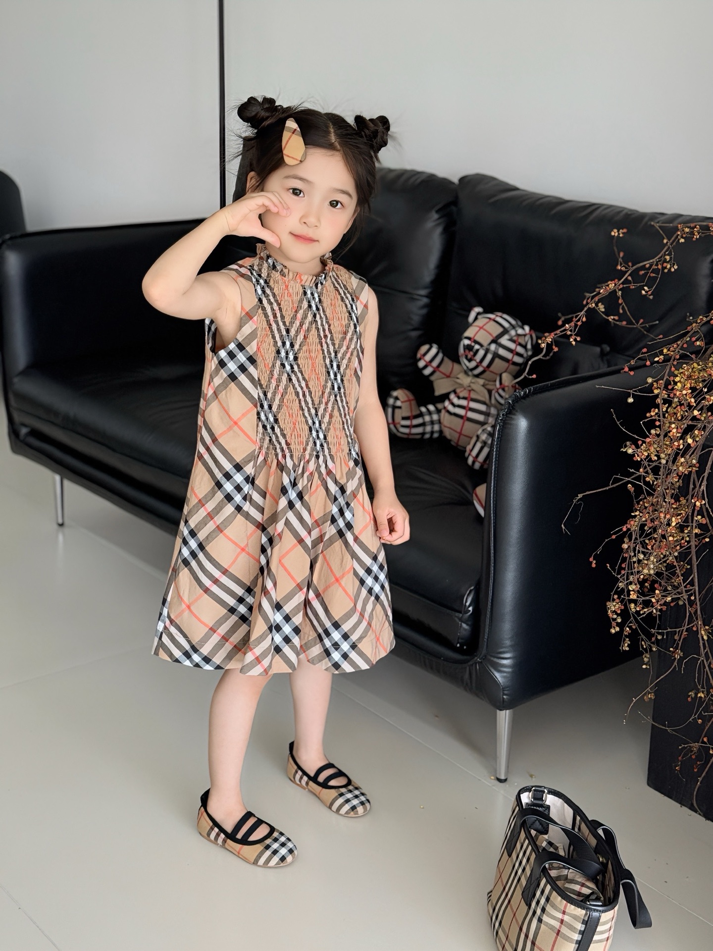 Burberry Kids Classic Checkered Dress, Sleeveless, Comfortable, Sizes 100-150 2 i1751536906329 758 0 1