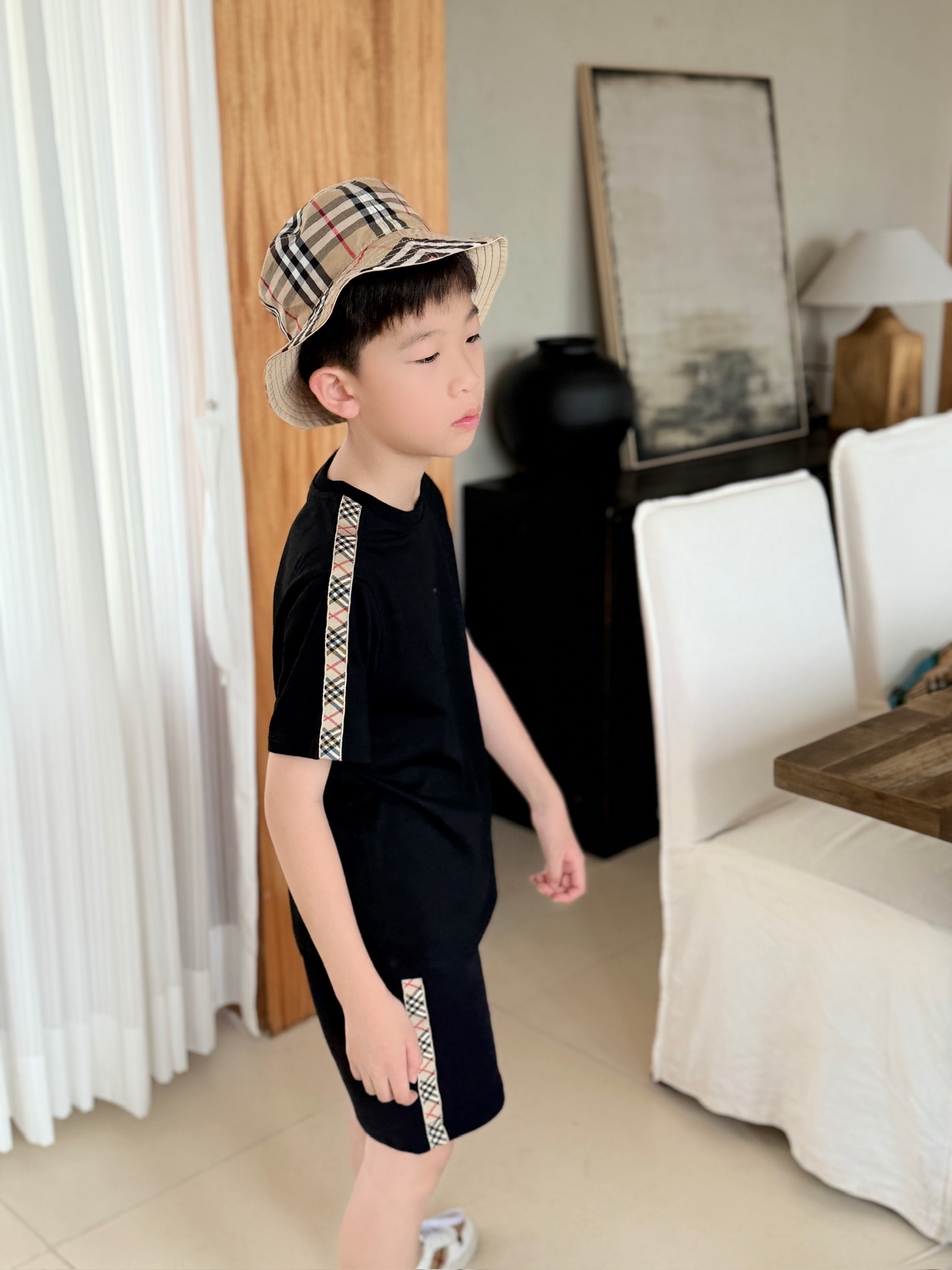 Burberry Kids' Black T-Shirt & Shorts Set with Iconic Check Detail, Sizes 100-150 7 i1751555288312 1380 0 6