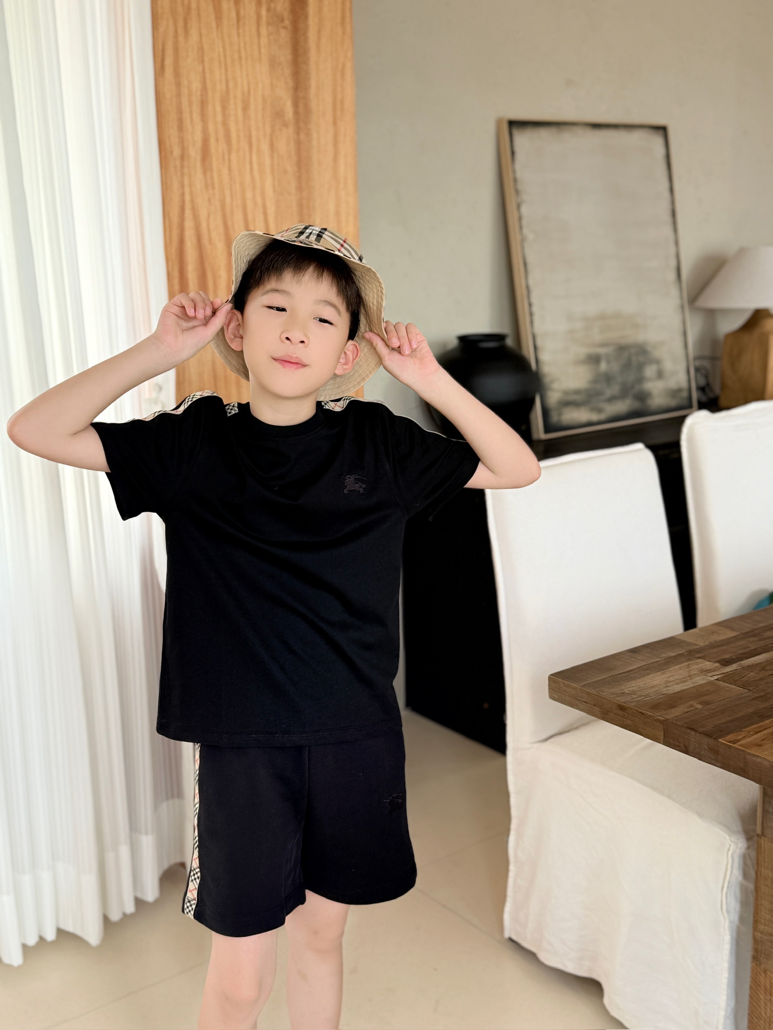 Burberry Kids' Black T-Shirt & Shorts Set with Iconic Check Detail, Sizes 100-150 6 i1751555288905 1313 0 5