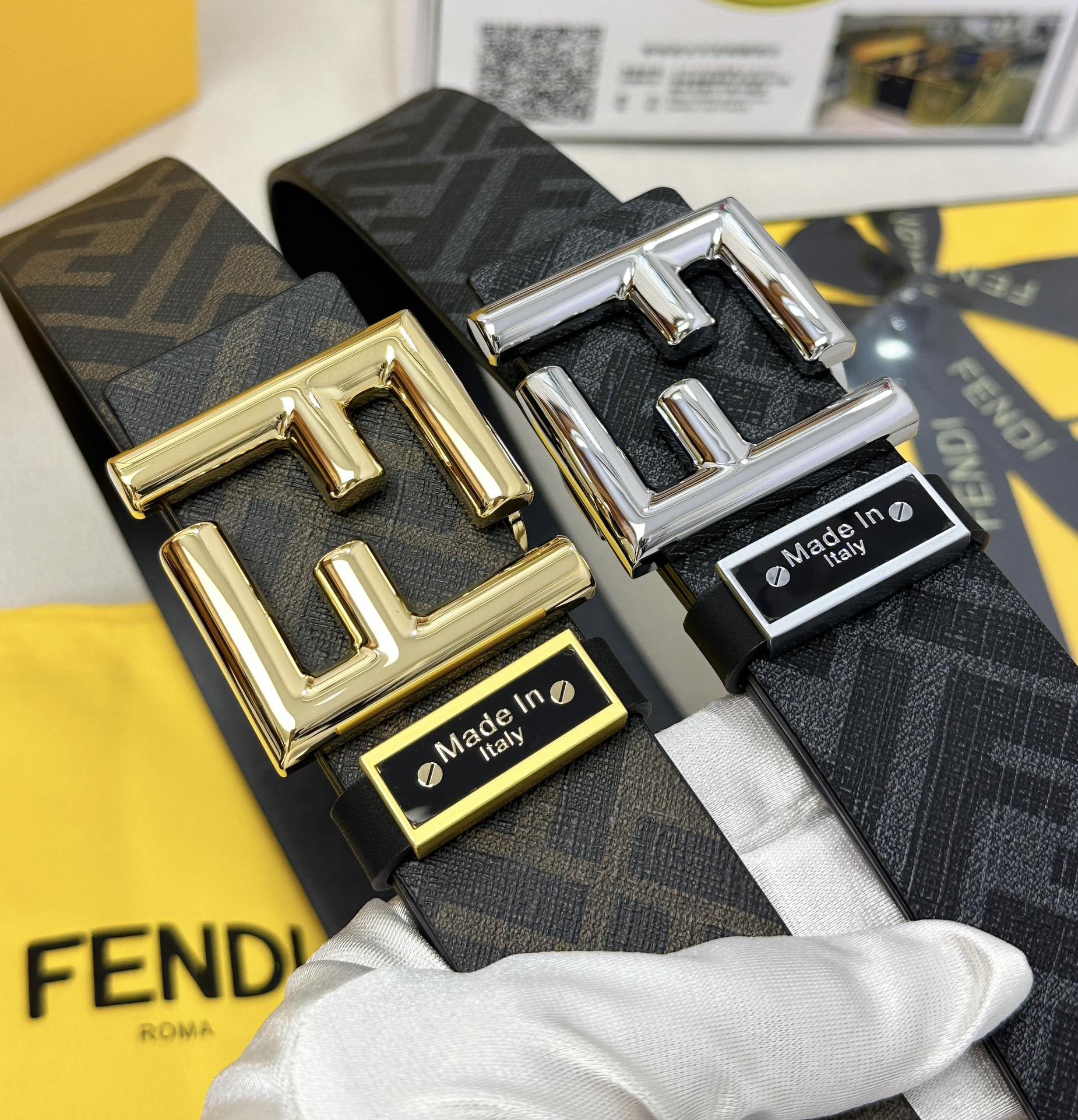 皮带 FENDI.芬迪..复刻. 腰带：百分百头层牛皮，保证真皮。双层FF陶瓷工艺镶嵌设计24K纯钢扣，永不掉色涂鸦彩绘图案艺术正反双面使用商场专柜同等质量， 送人自用首选 包装： 请认准如图专柜全套礼盒包装，赠送打孔器，银联发票…宽度3.8mm