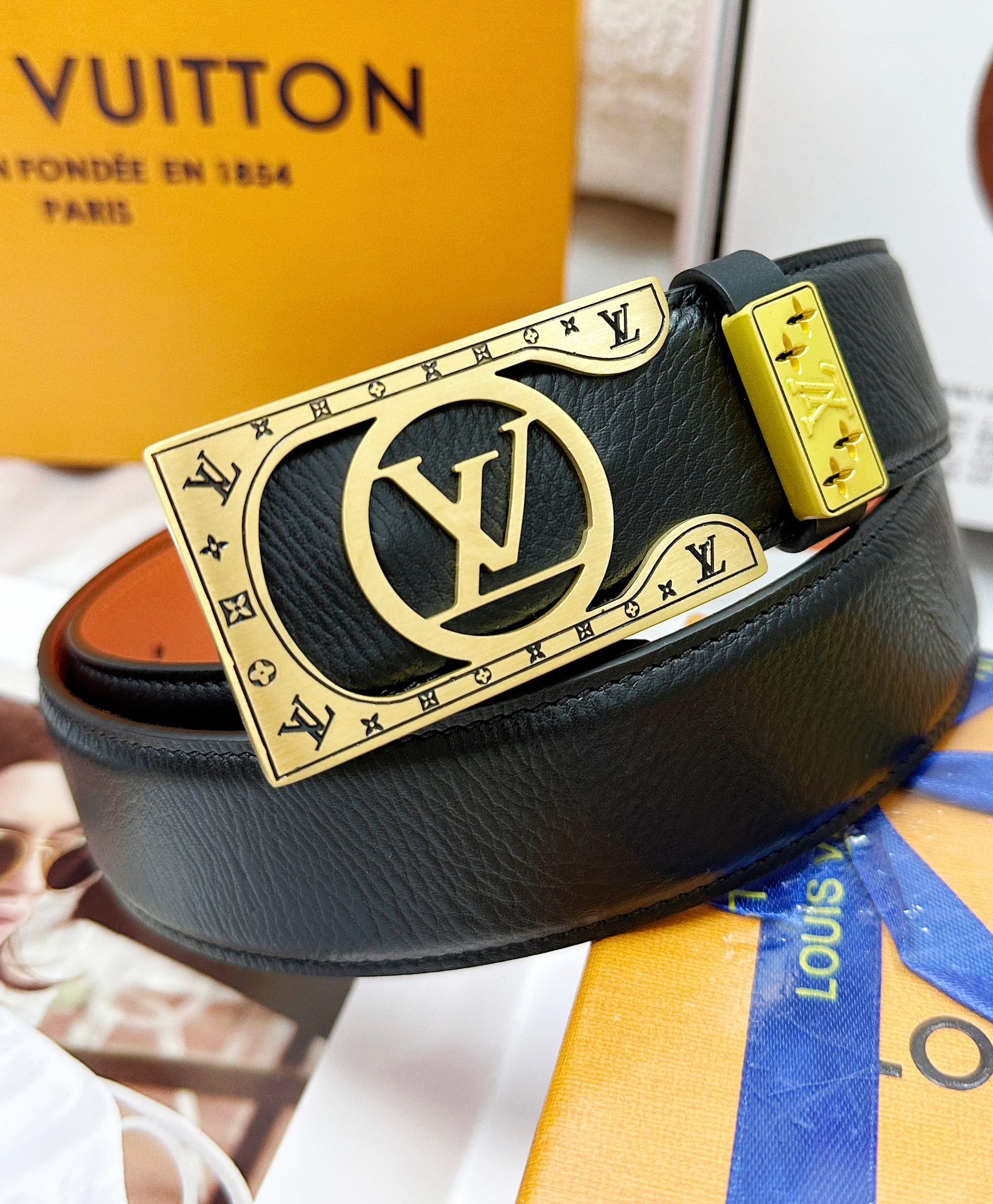 Louis Vuitton Inspired Leather Belt | Reversible Designer Belt for Men 2 i1724944475 6697 3