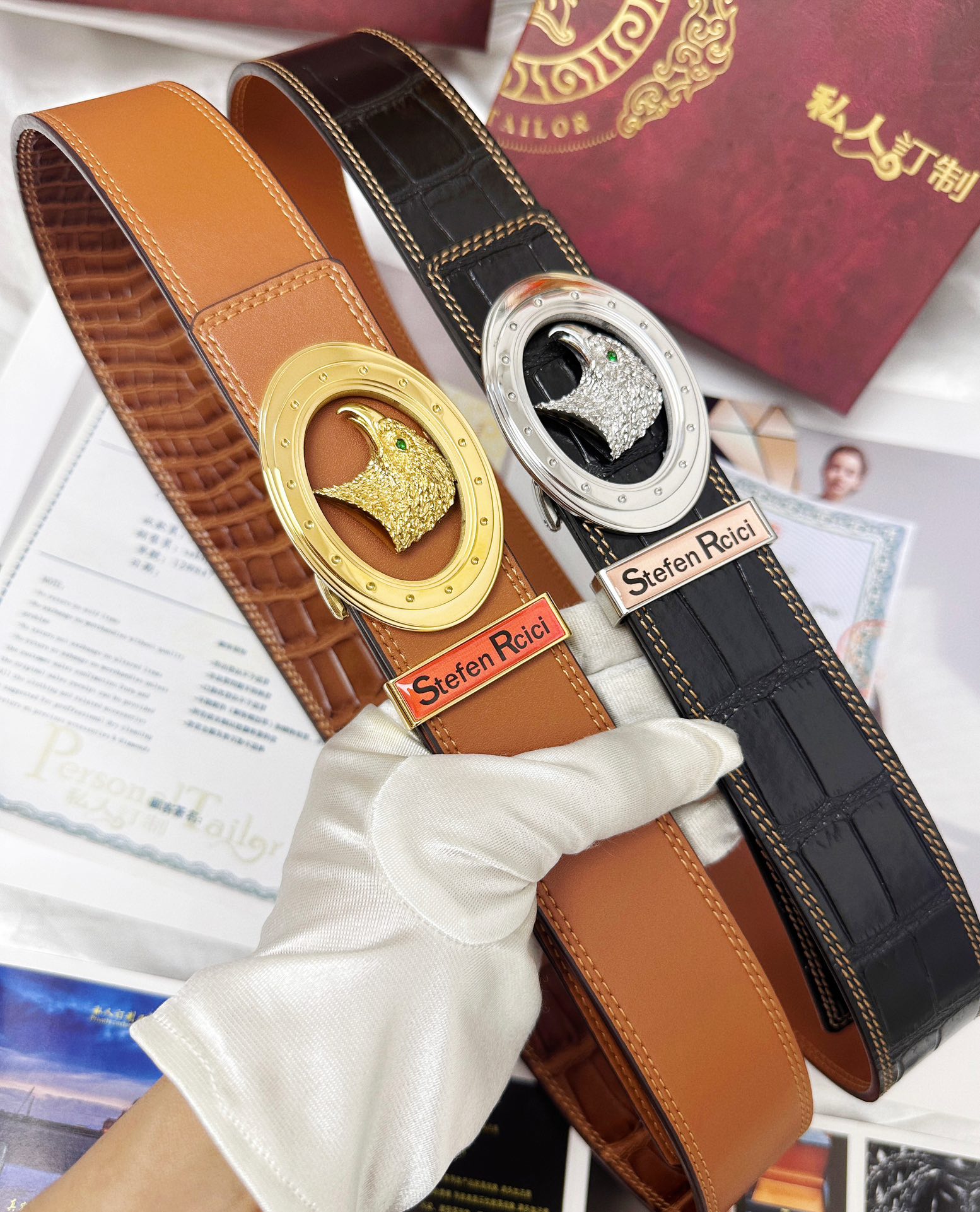 💯皮带: Stefen Rcici.史特芬.尼茨✈️P180.00

💯腰带: 顶级原单复刻.私人订制🌟高端特供版

💯等级:  进口原厂头层鳄鱼皮纹路-24K纯钢材质.镶钻石💠真空电镀工艺.老鹰头蓝宝石水晶设计🦅永不掉色.私人订制特供限量版🏅️

💯细节：原单出口大牌品质🐂百分百进口原厂头层牛皮，保证真皮。雕花镂空镶钻🌟工艺.真空电镀.永不掉色.24K纯钢扣材质🌈头层鳄鱼皮纹路🎨双面两用✨专柜正品同等质量.送人自用首选✈️

💯包装： 均配赠如图专柜全套礼盒包装，赠送打孔器，银联发票，宽度4.0cm