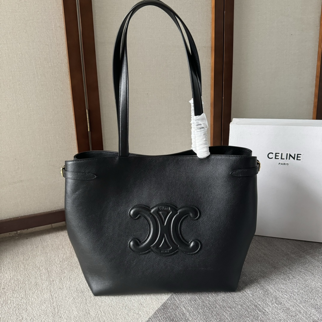 Celine Tote Bags Summer Collection