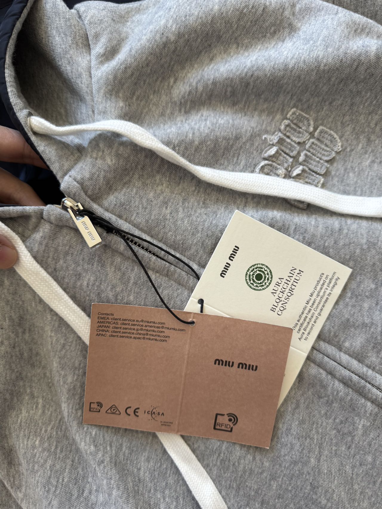 Miu Miu Reversible Zip-Up Hoodie Sweatshirt Gray Black Size S-XL 5 a1759025446335 4806