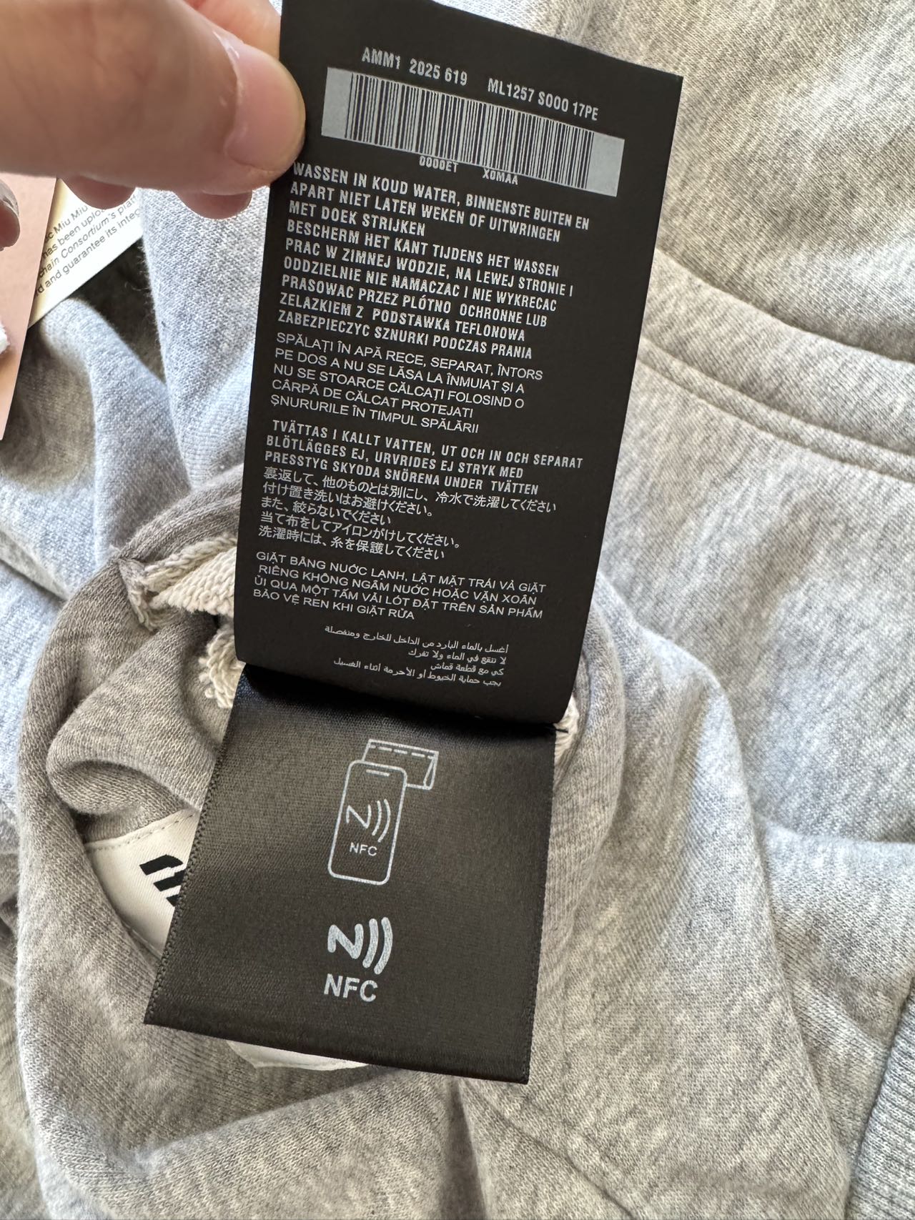 Miu Miu Reversible Zip-Up Hoodie Sweatshirt Gray Black Size S-XL 9 a1759025453091 7141