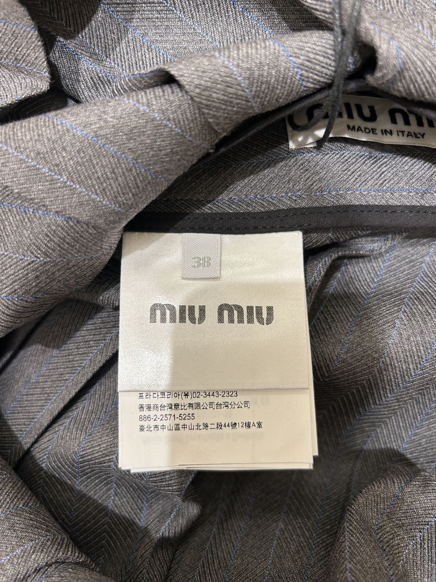 Miu Miu Pleated Mini Skirt - Elegant & Feminine Design, S-L Sizes Available 6 i1747714153683 4156 0 4