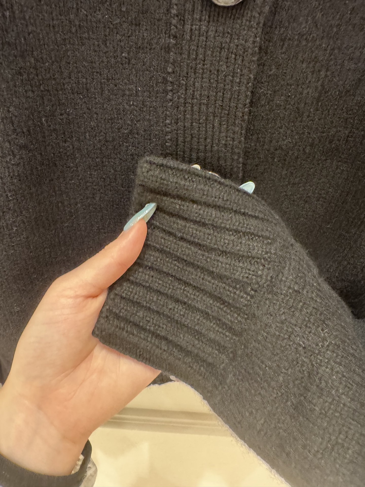샤넬 여성 가디건 131882 Chanel Cardigan 썸네일 이미지